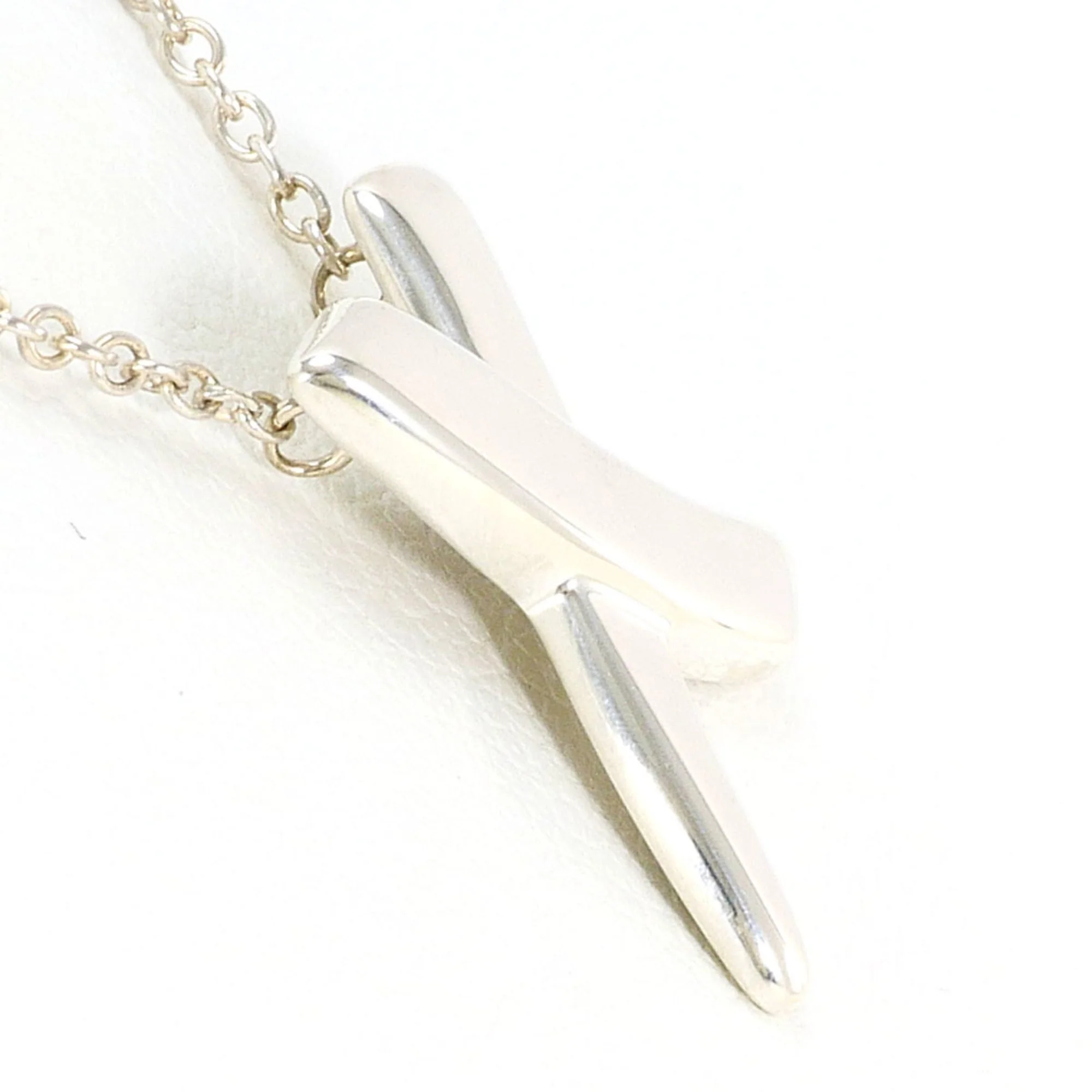 Kiss Pendant Necklace Sterling Silver - Image 2