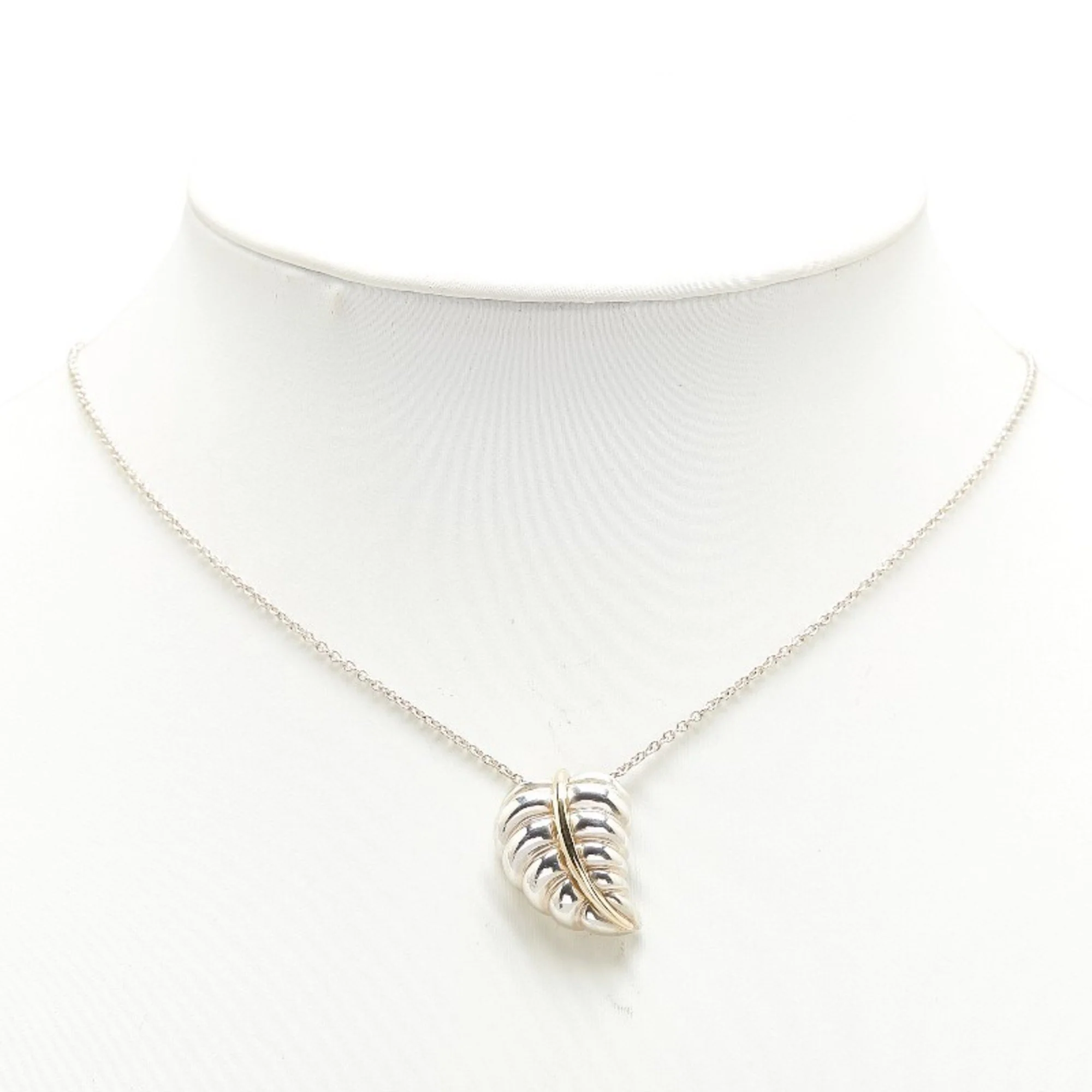 Leaf Motif Pendant Necklace Sterling Silver and 18K Yellow Gold - Image 8