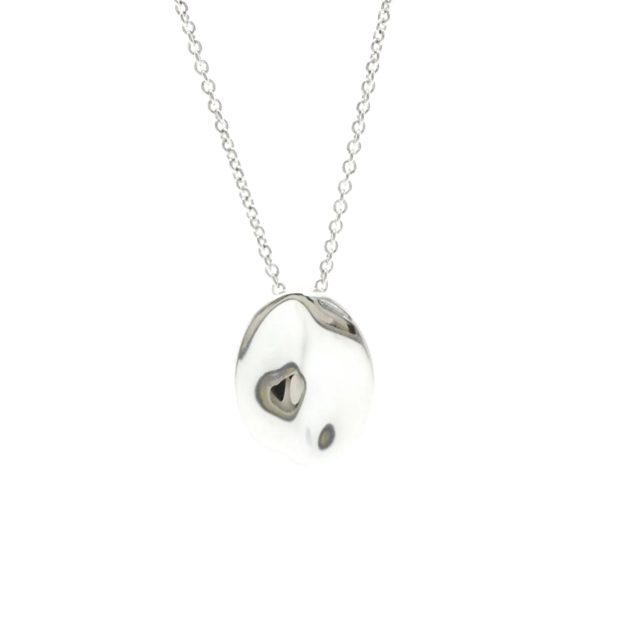 Madonna Pendant Necklace Platinum