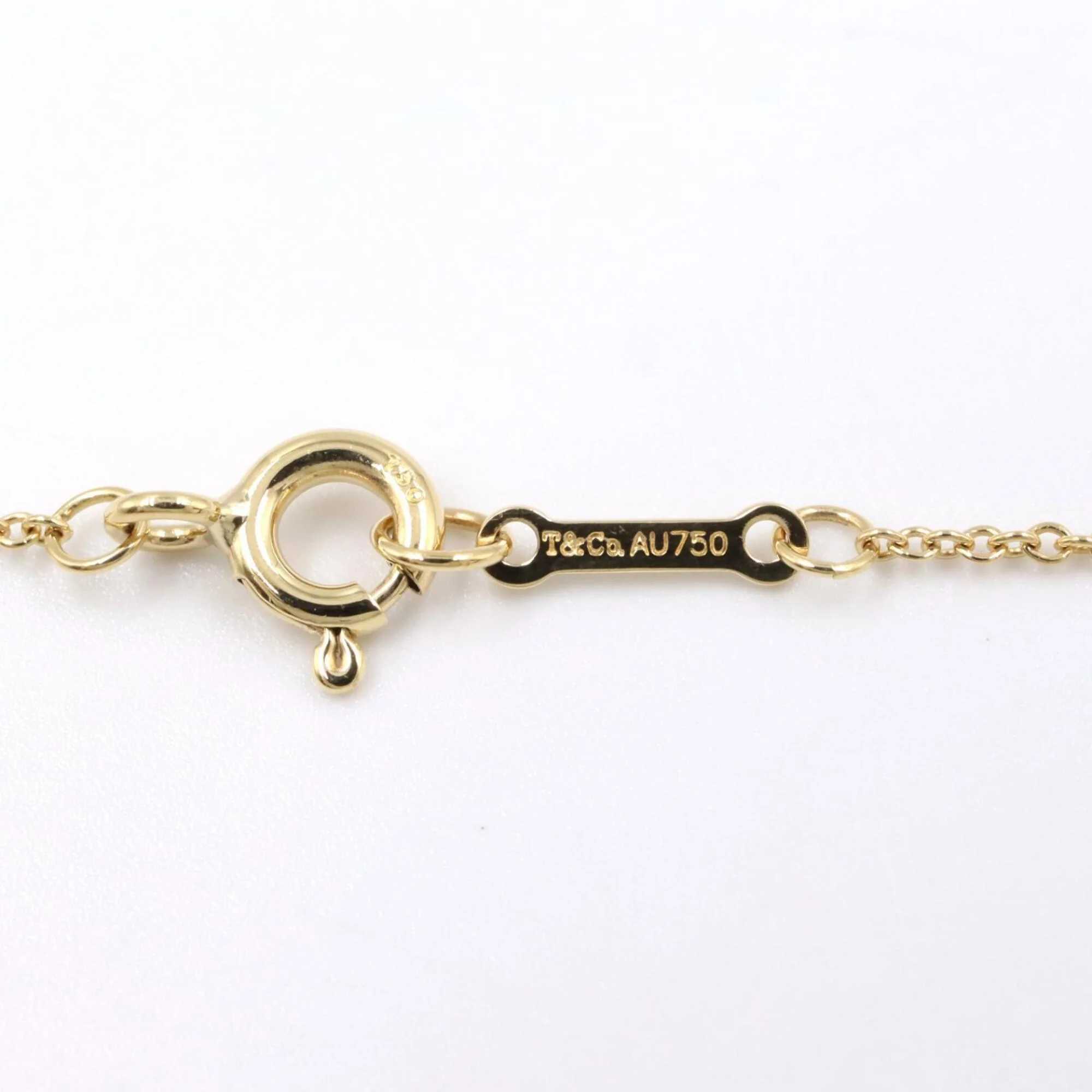 Olive Leaf Vine Pendant Necklace 18K Yellow Gold - Image 3