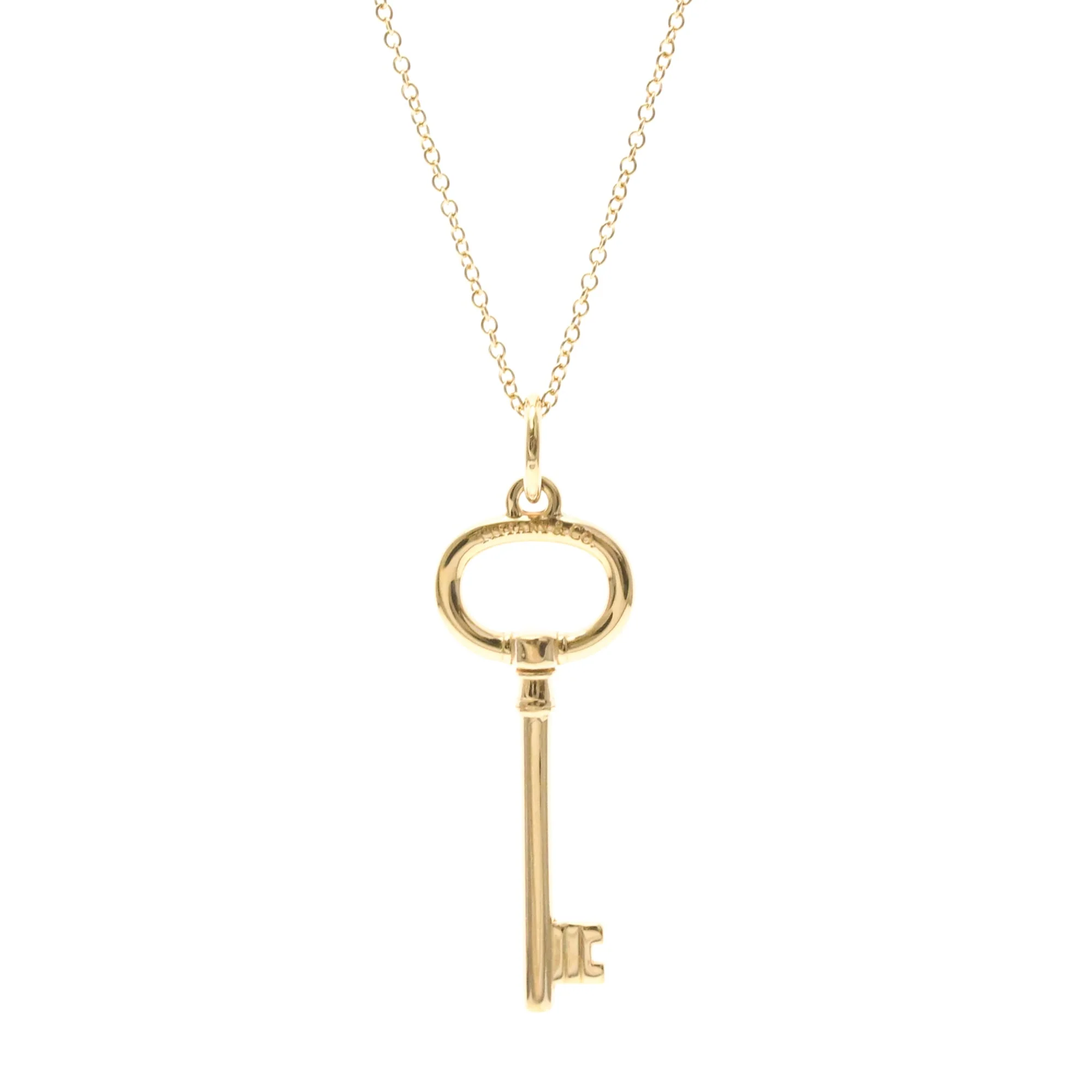 Oval Key Pendant Necklace 18K Rose Gold