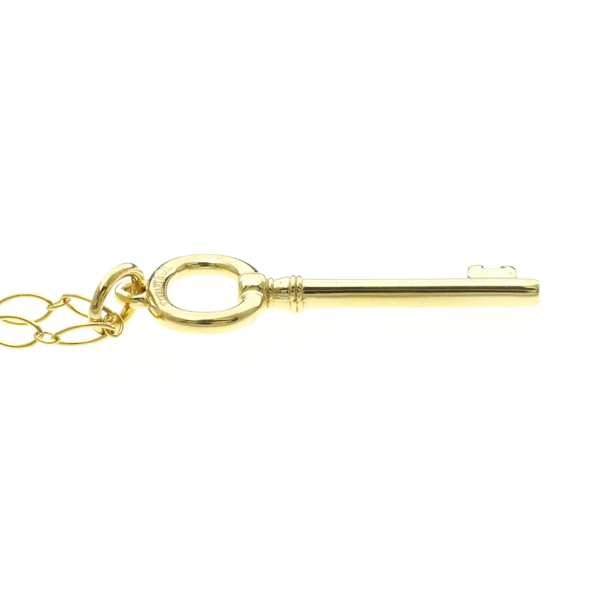 Oval Key Pendant Necklace 18K Yellow Gold - Image 5