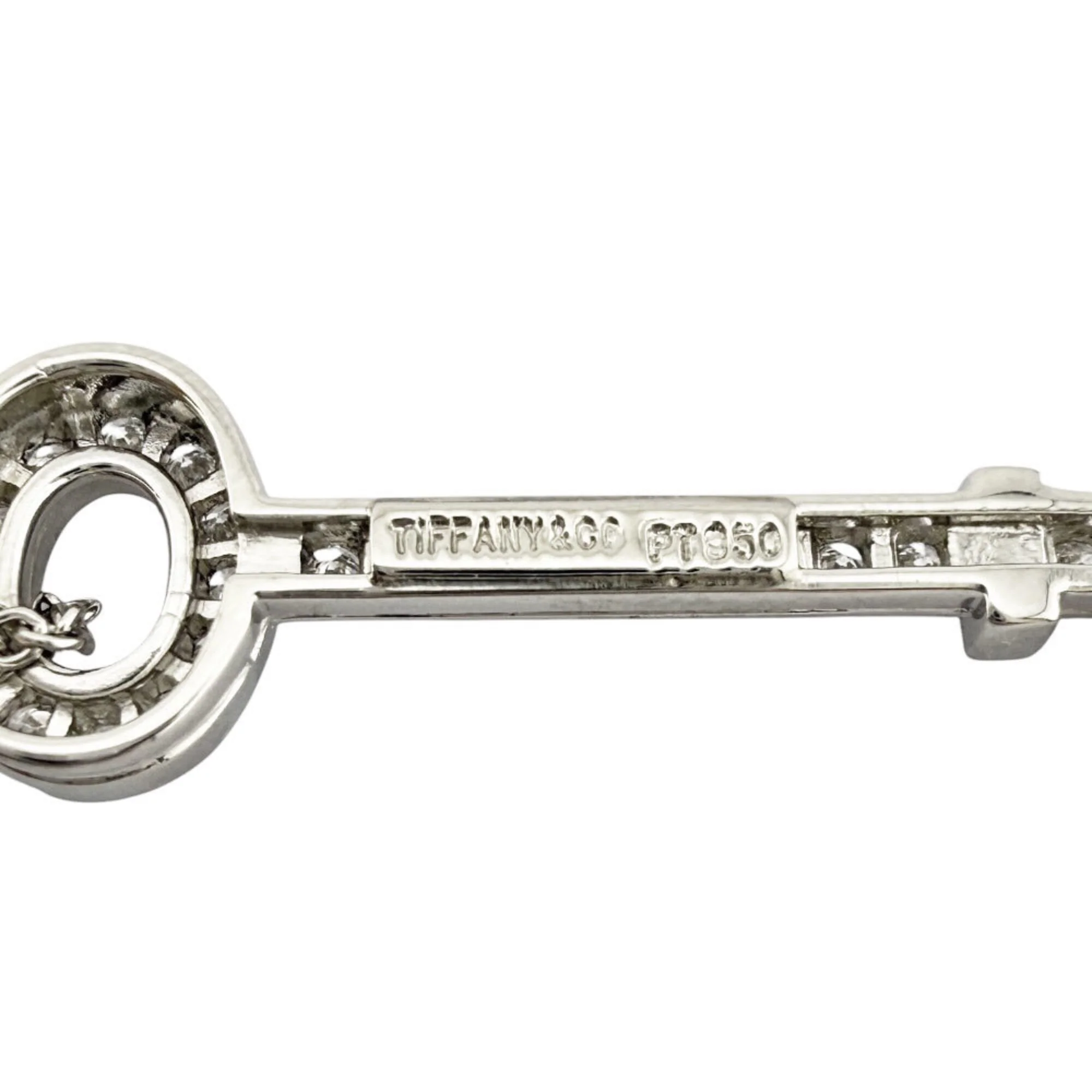 Oval Key Pendant Necklace Platinum With Diamond - Image 5