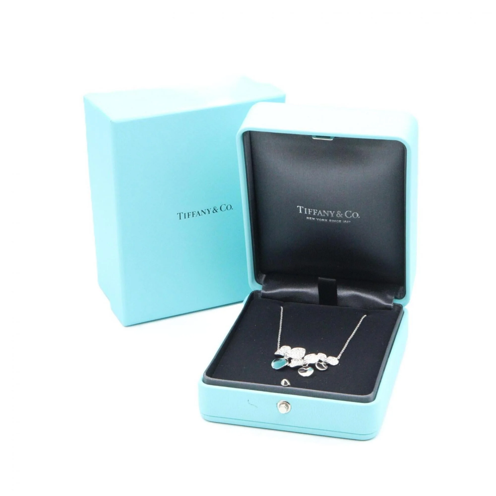 Paper Flower Cluster Pendant Necklace Platinum With Diamond - Image 5