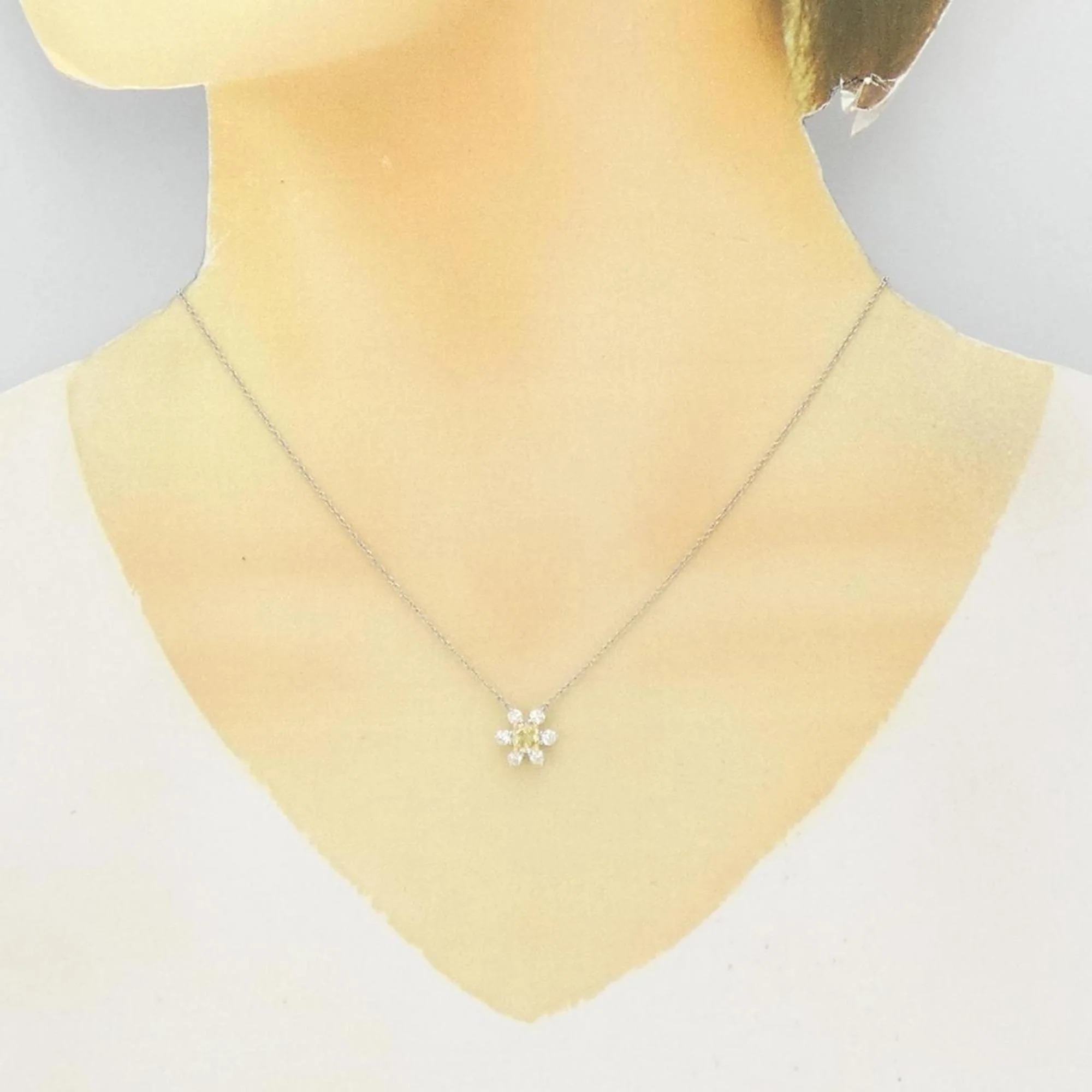 Pendant Necklace Platinum and 18K Yellow Gold - Image 6