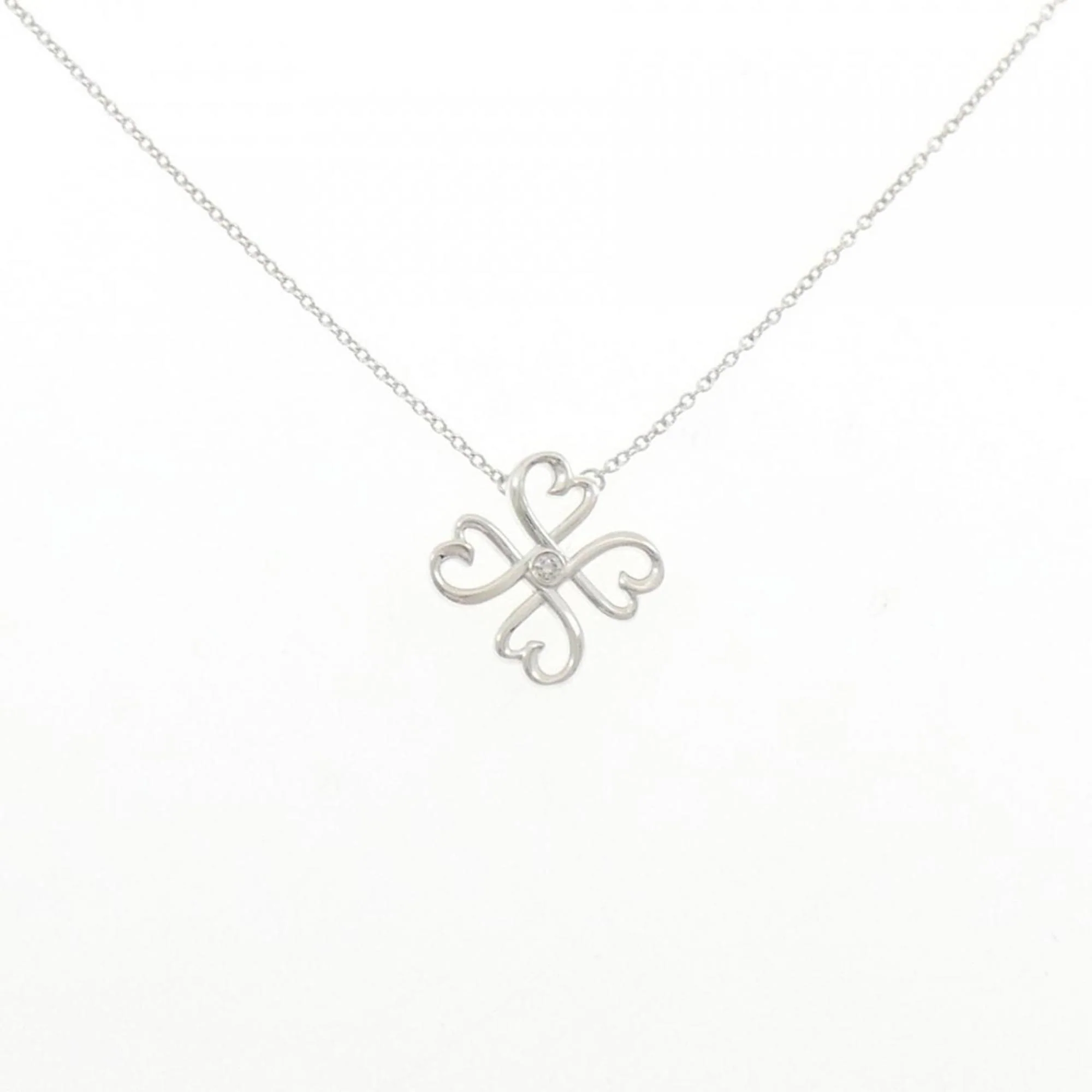 Pendant Necklace Sterling Silver with Diamond