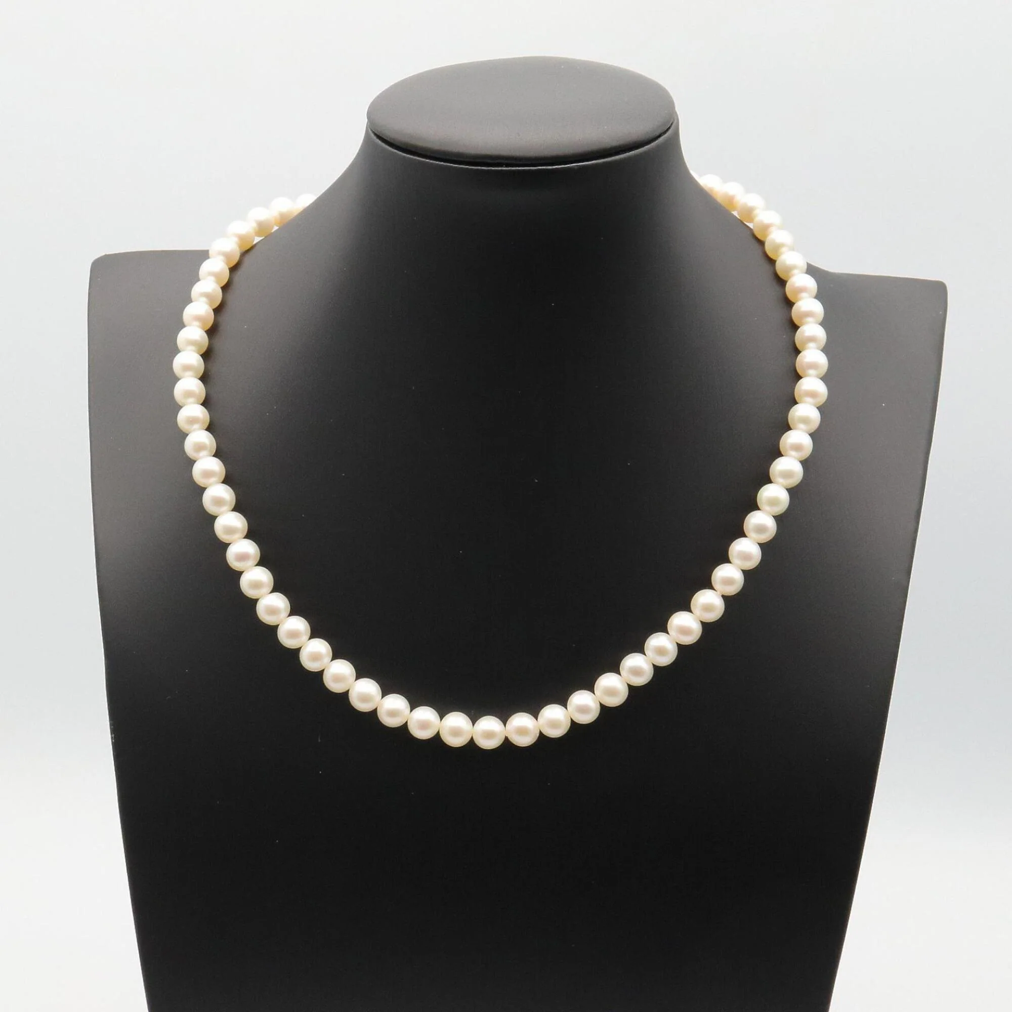 Pendant Necklace Sterling Silver with Pearl - Image 6
