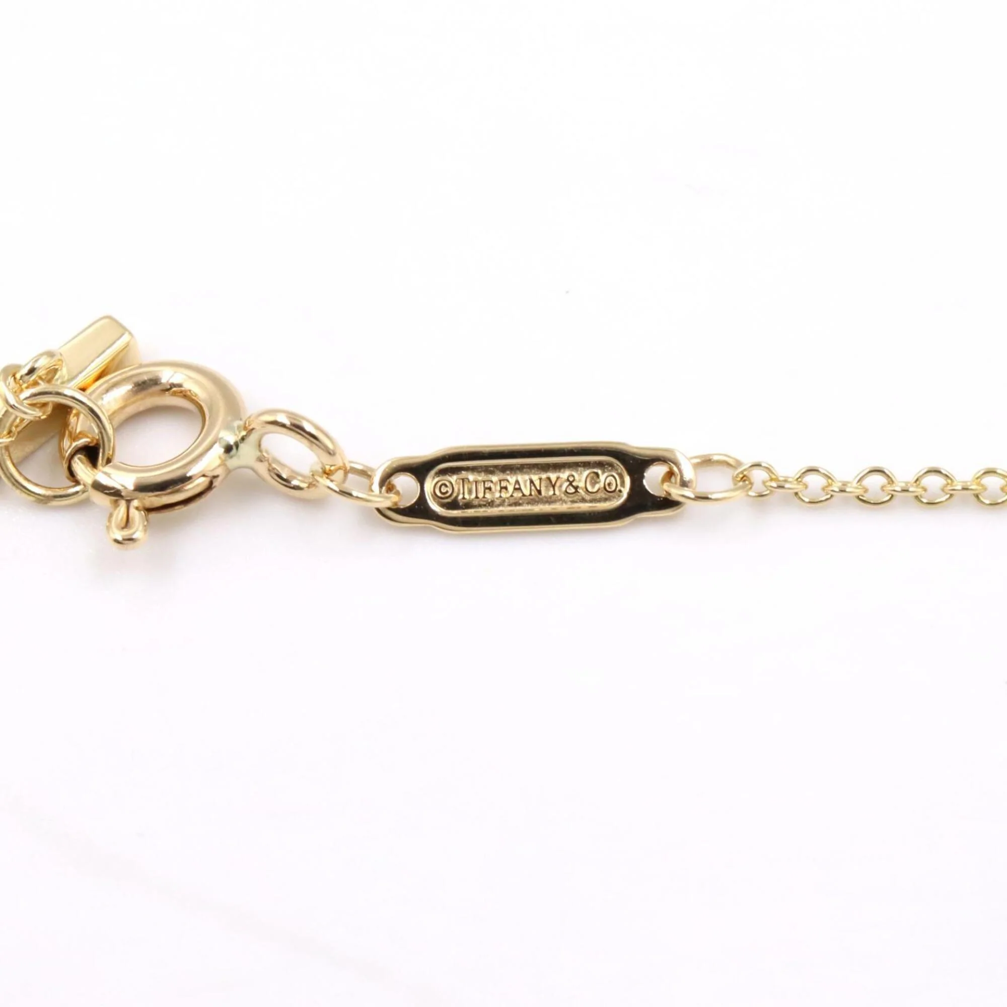 T Smile Mini Pendant Necklace 18K Yellow Gold with Diamonds - Image 4