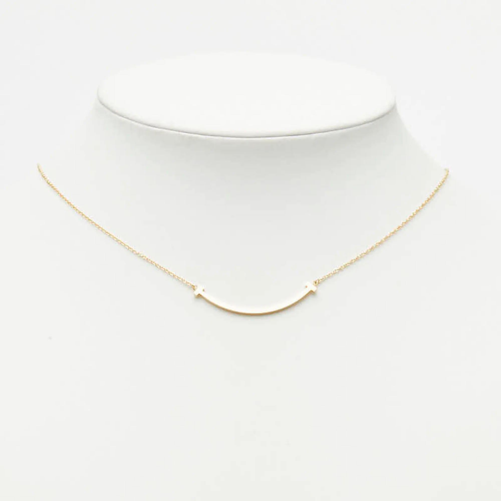 T Smile Pendant Necklace 18K Yellow Gold - Image 7