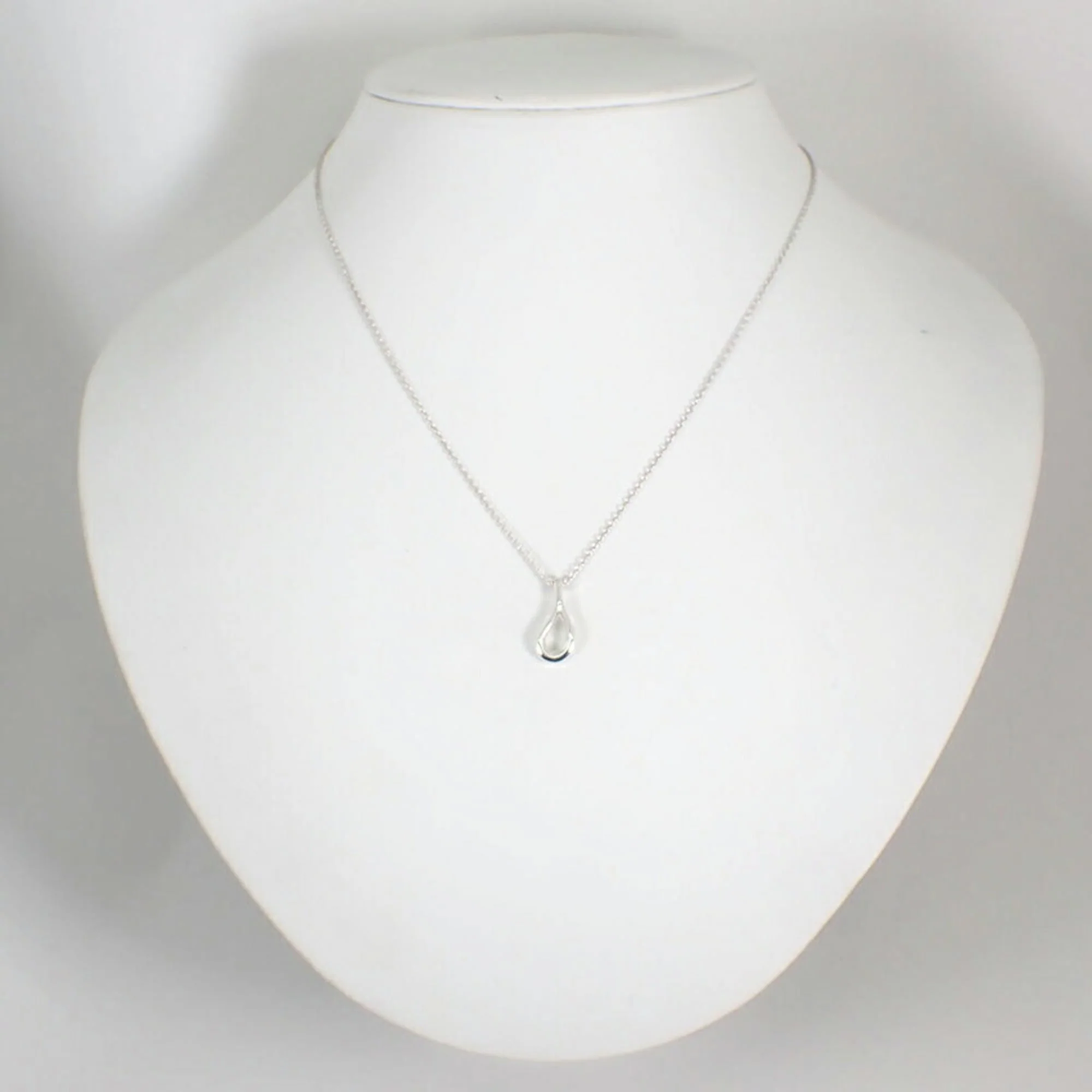 Teardrop Pendant Necklace Sterling Silver - Image 3