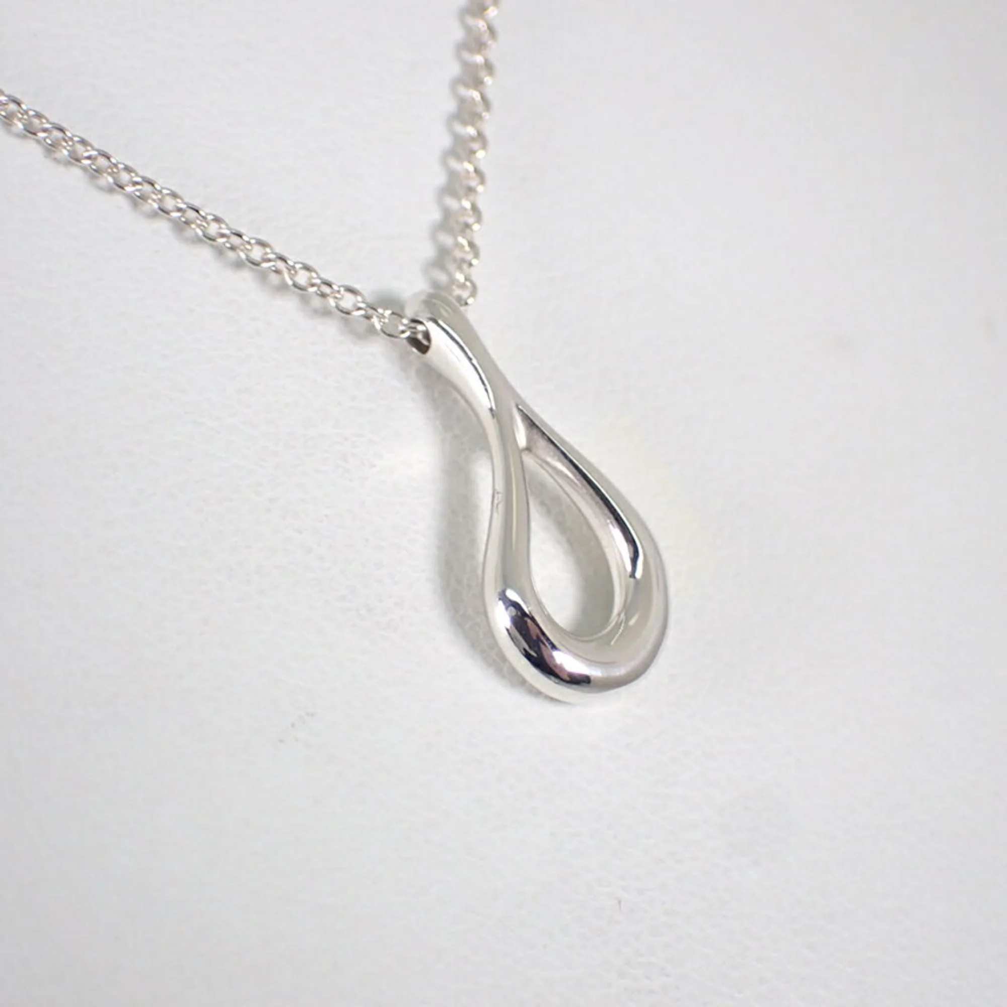 Teardrop Pendant Necklace Sterling Silver - Image 4