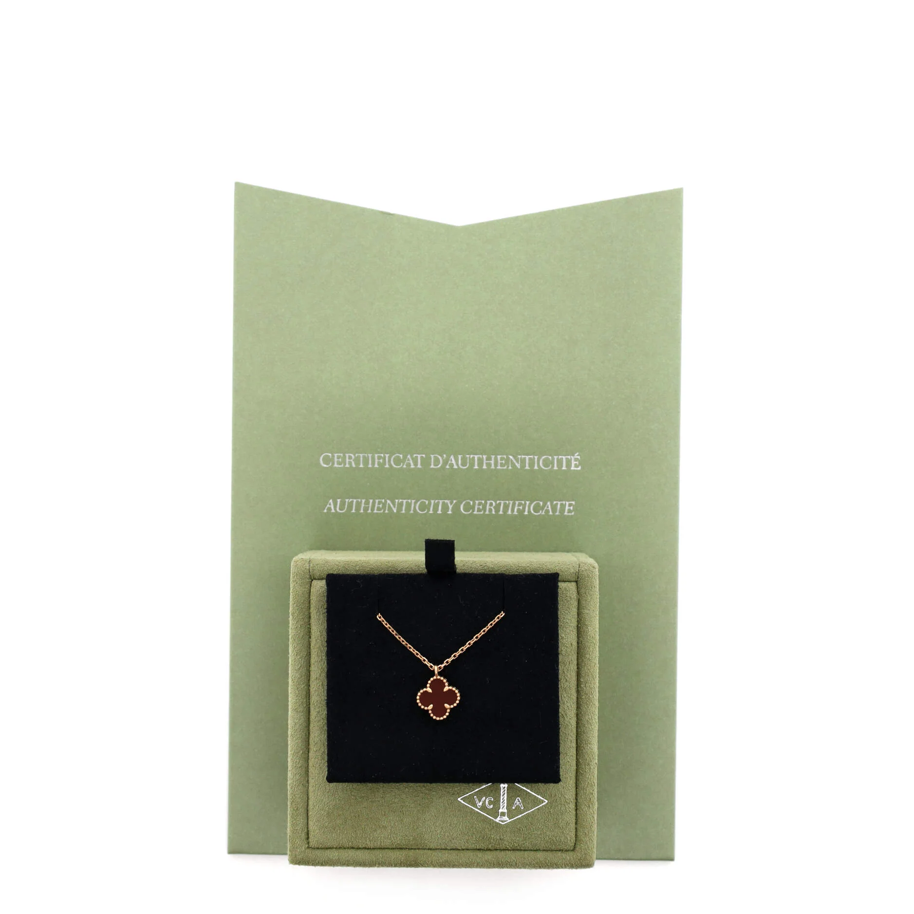 Sweet Alhambra Pendant Necklace 18K Rose Gold and Carnelian - Image 2