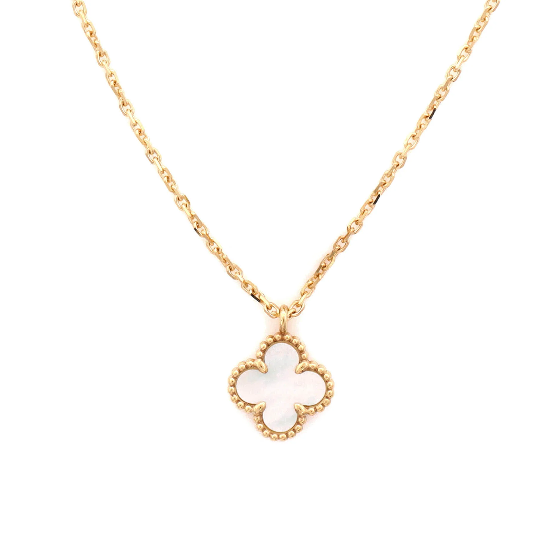 Sweet Alhambra Pendant Necklace 18K Yellow Gold and Mother of Pearl - Image 4