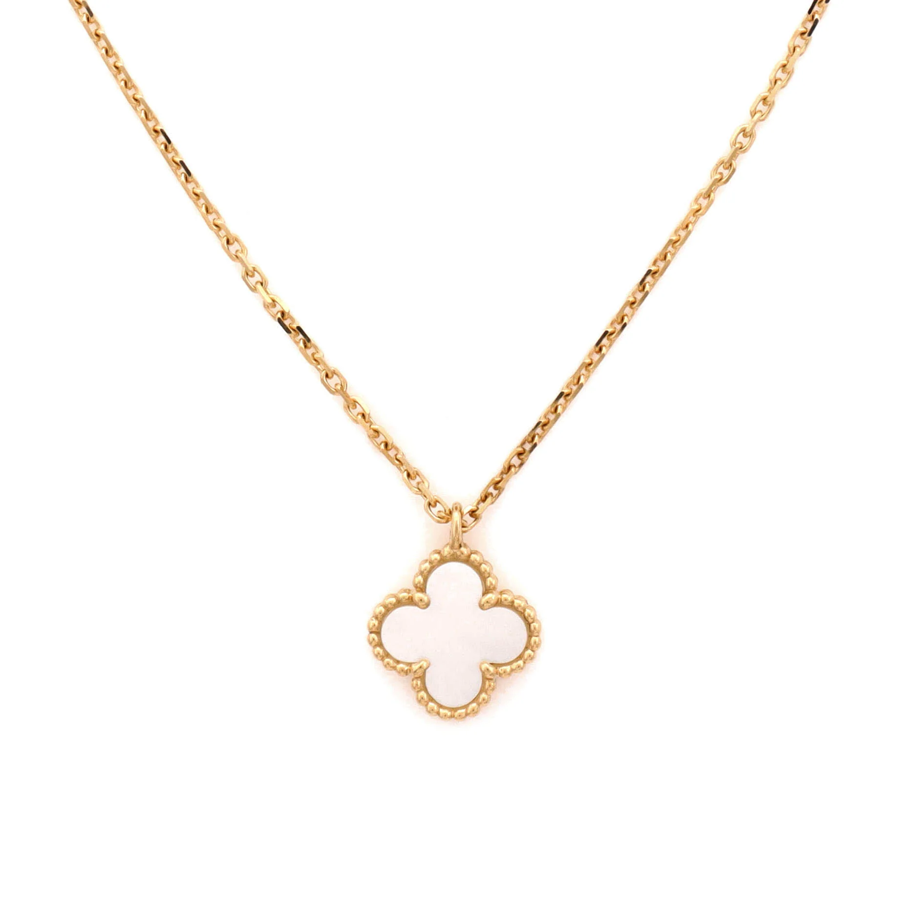 Sweet Alhambra Pendant Necklace 18K Yellow Gold and Mother of Pearl - Image 3