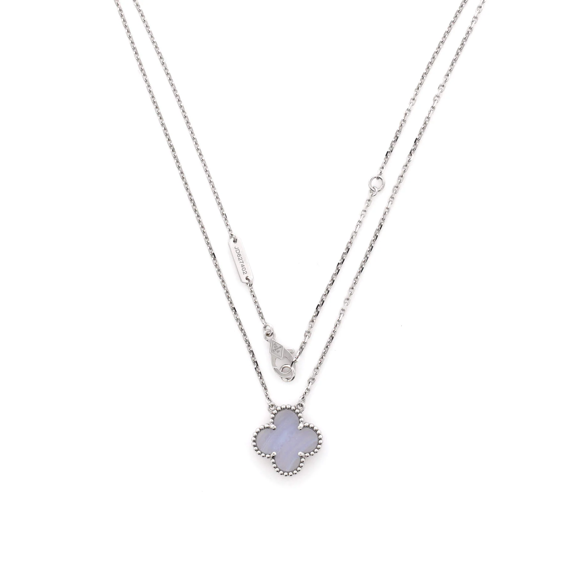 Vintage Alhambra Pendant Necklace 18K White Gold and Chalcedony - Image 3