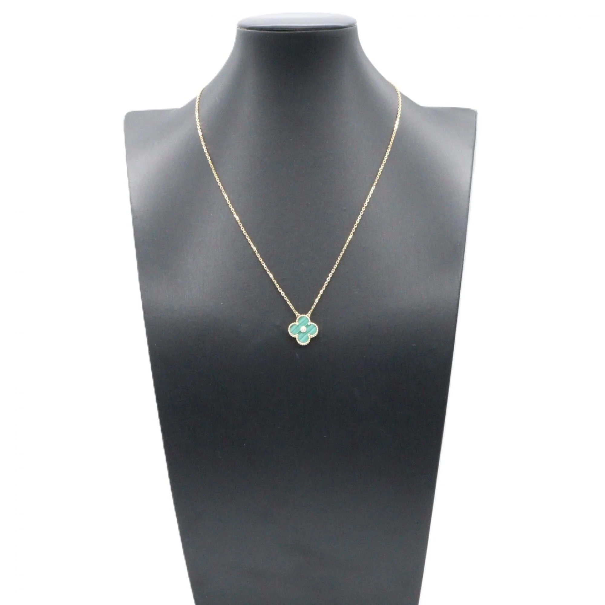 Vintage Alhambra Pendant Necklace 18K Yellow Gold and Malachite - Image 6