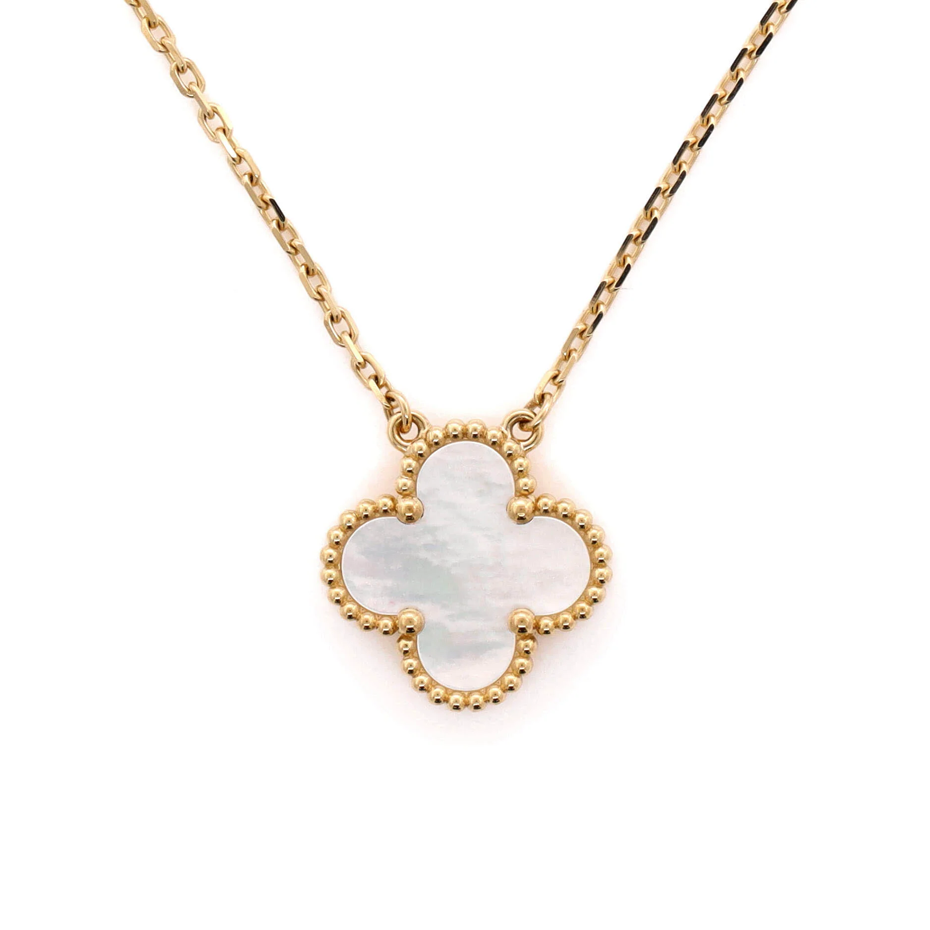 Vintage Alhambra Pendant Necklace 18K Yellow Gold and Mother of Pearl - Image 4