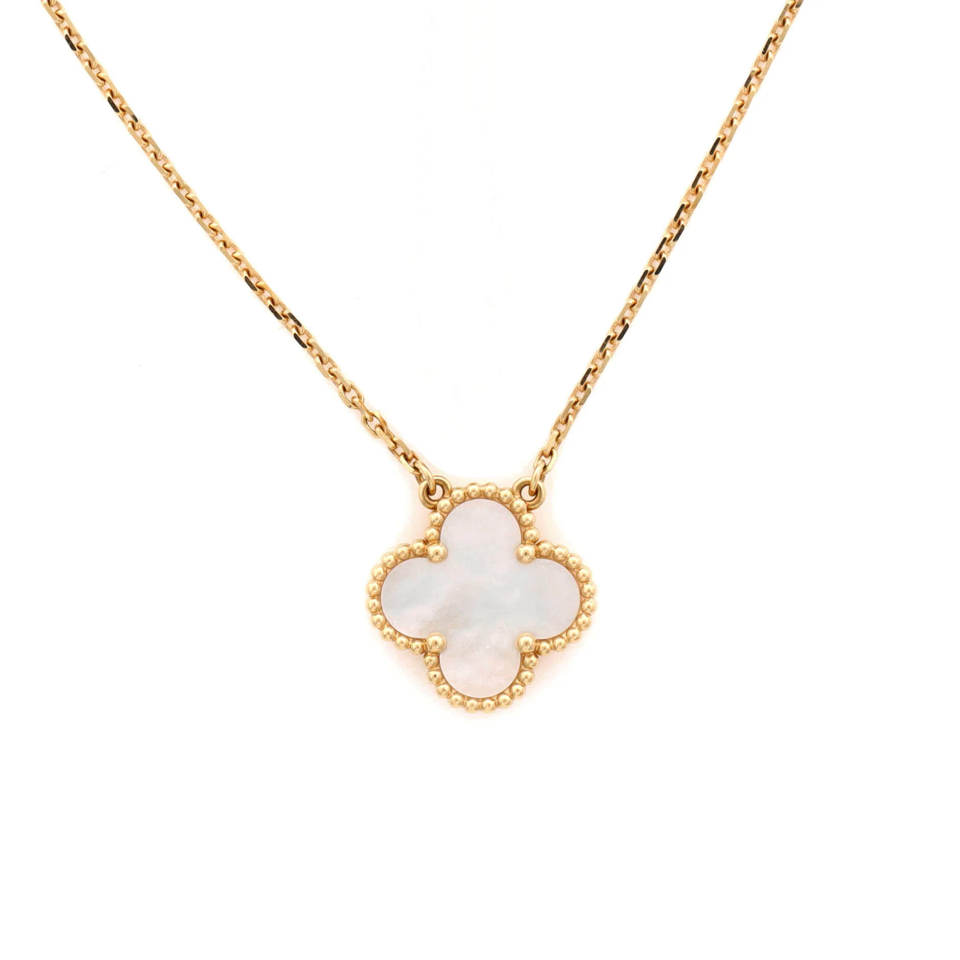 Vintage Alhambra Pendant Necklace 18K Yellow Gold and Mother of Pearl - Image 4