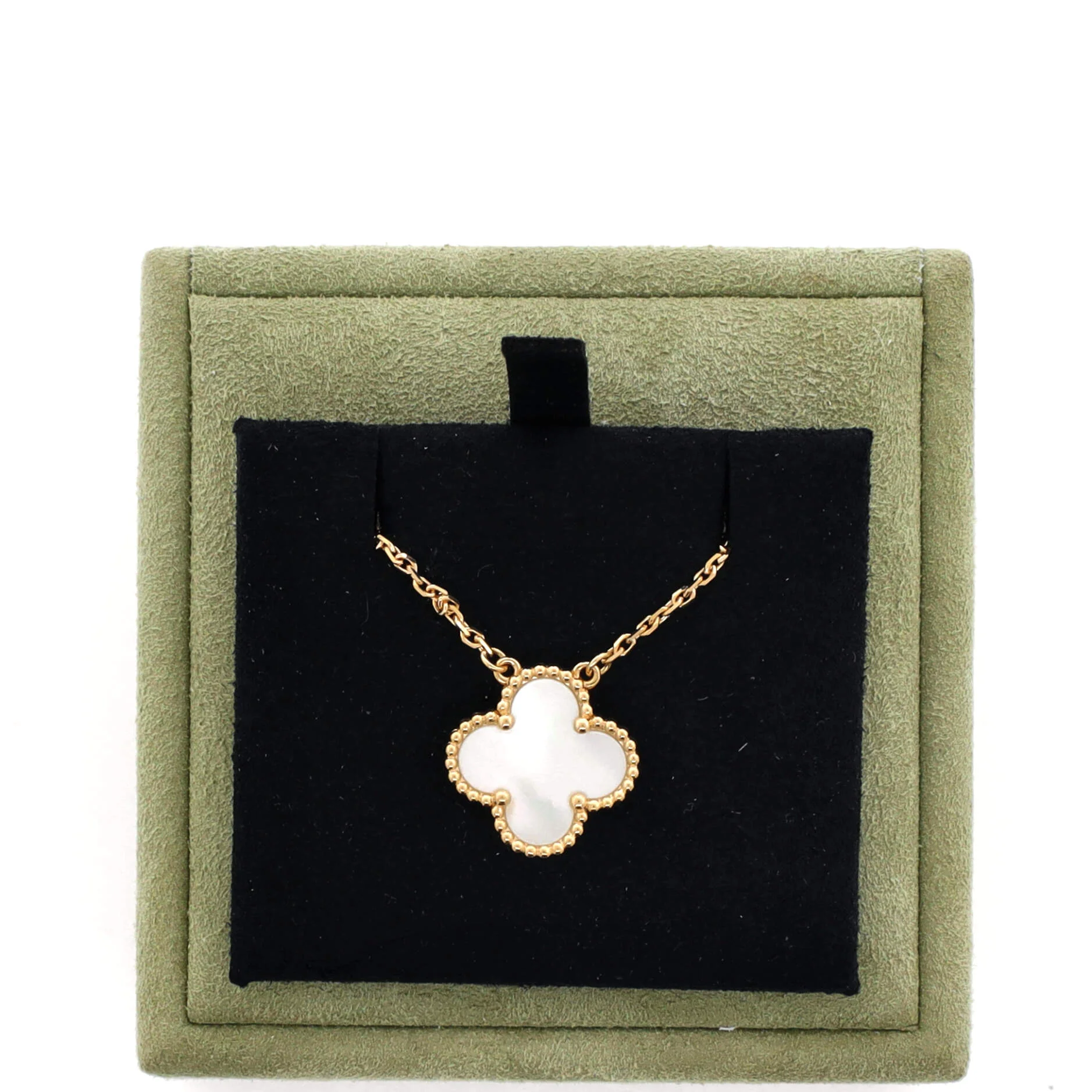 Vintage Alhambra Pendant Necklace 18K Yellow Gold and Mother of Pearl - Image 2