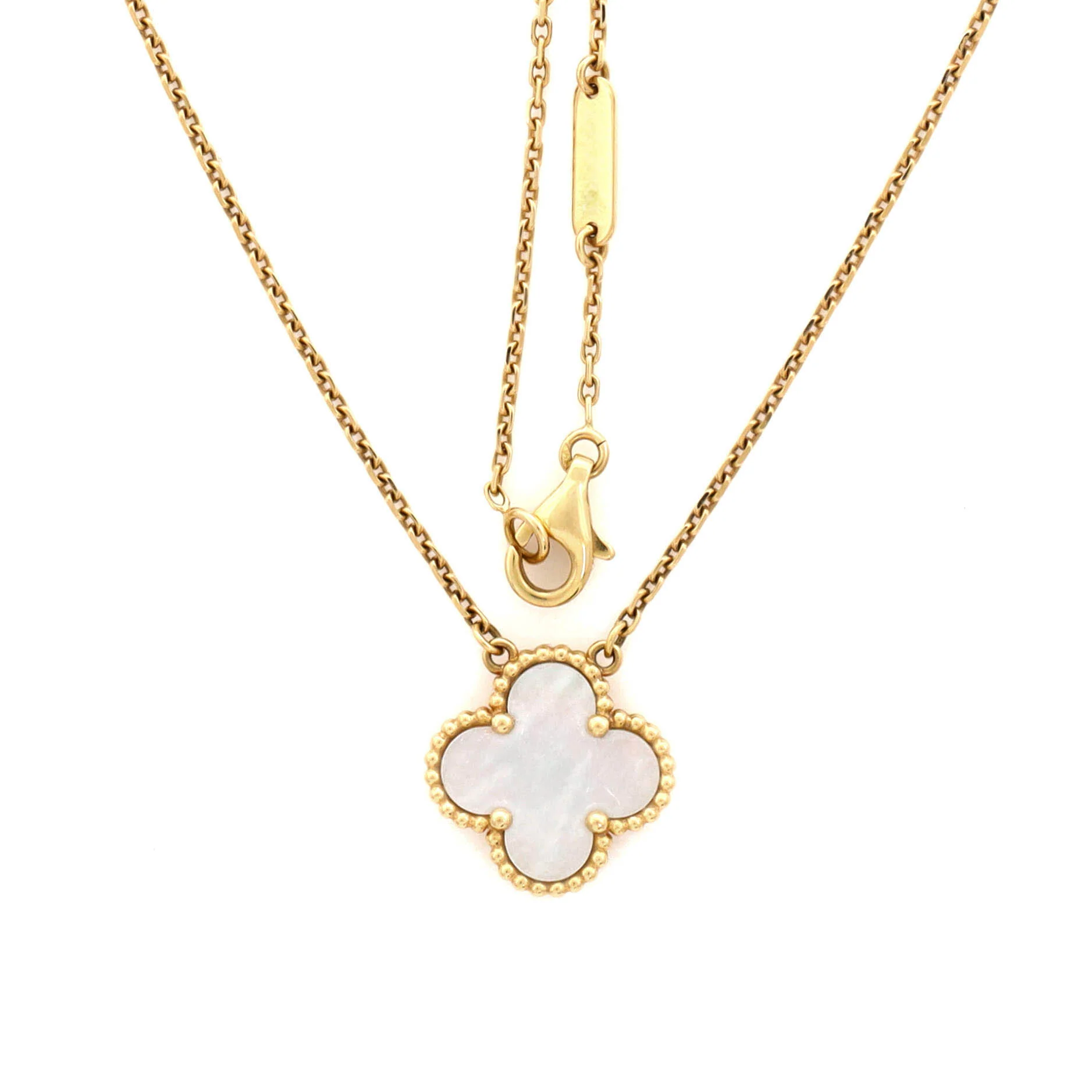 Vintage Alhambra Pendant Necklace 18K Yellow Gold and Mother of Pearl - Image 2