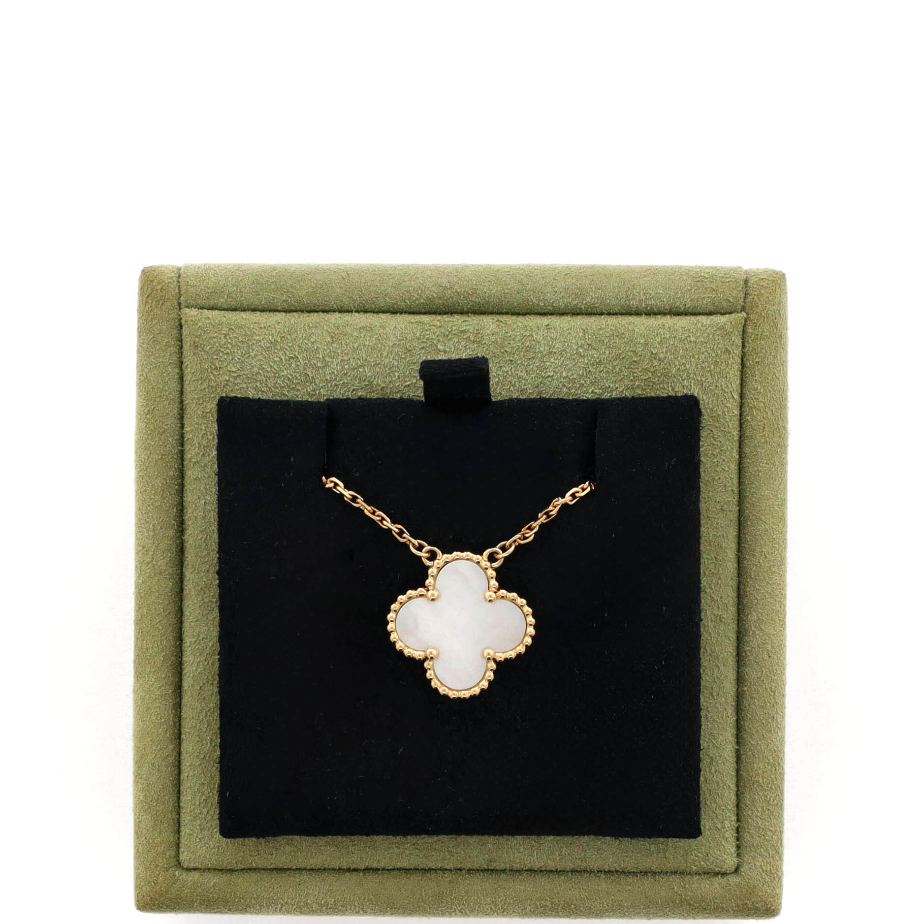 Vintage Alhambra Pendant Necklace 18K Yellow Gold and Mother of Pearl - Image 2