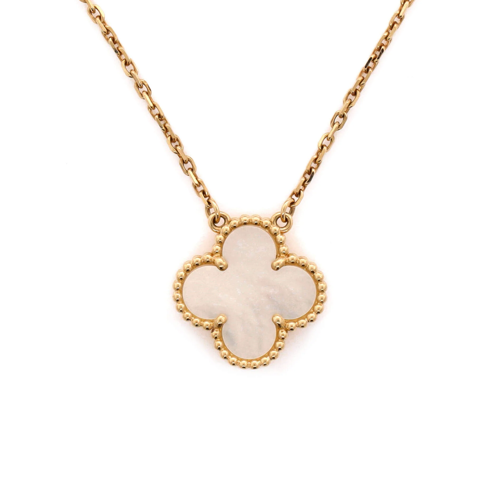 Vintage Alhambra Pendant Necklace 18K Yellow Gold and Mother of Pearl - Image 4