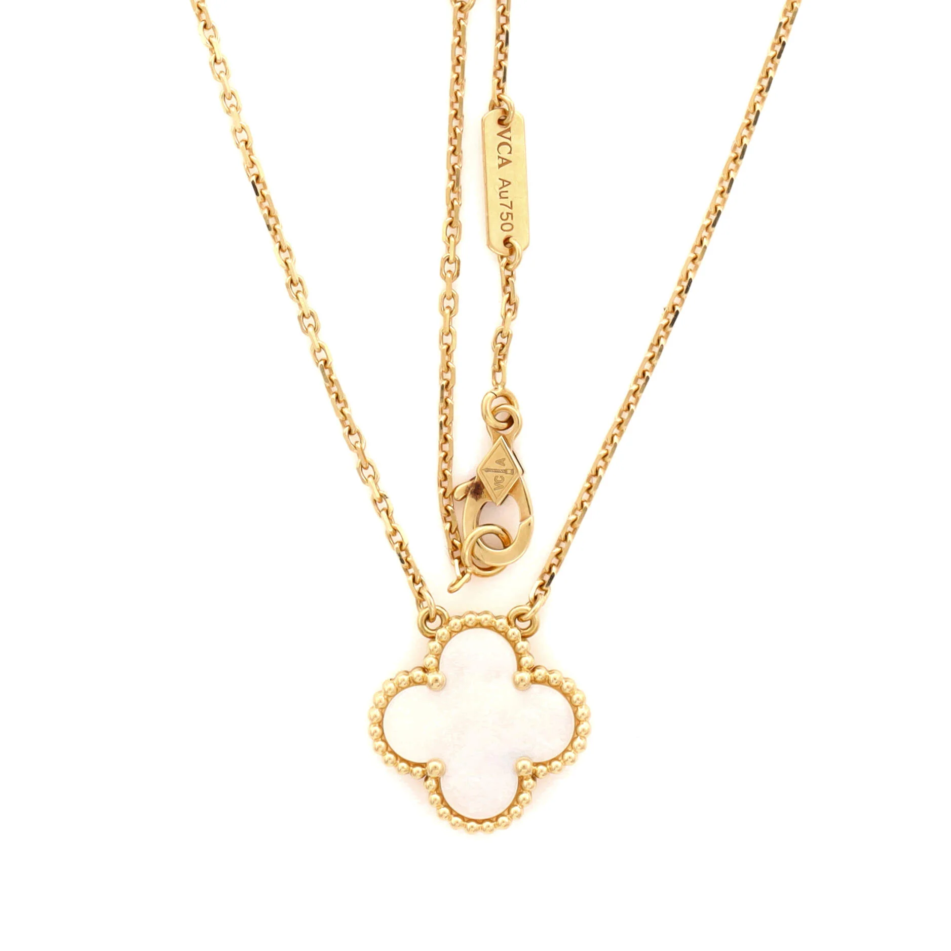 Vintage Alhambra Pendant Necklace 18K Yellow Gold and Mother of Pearl - Image 3