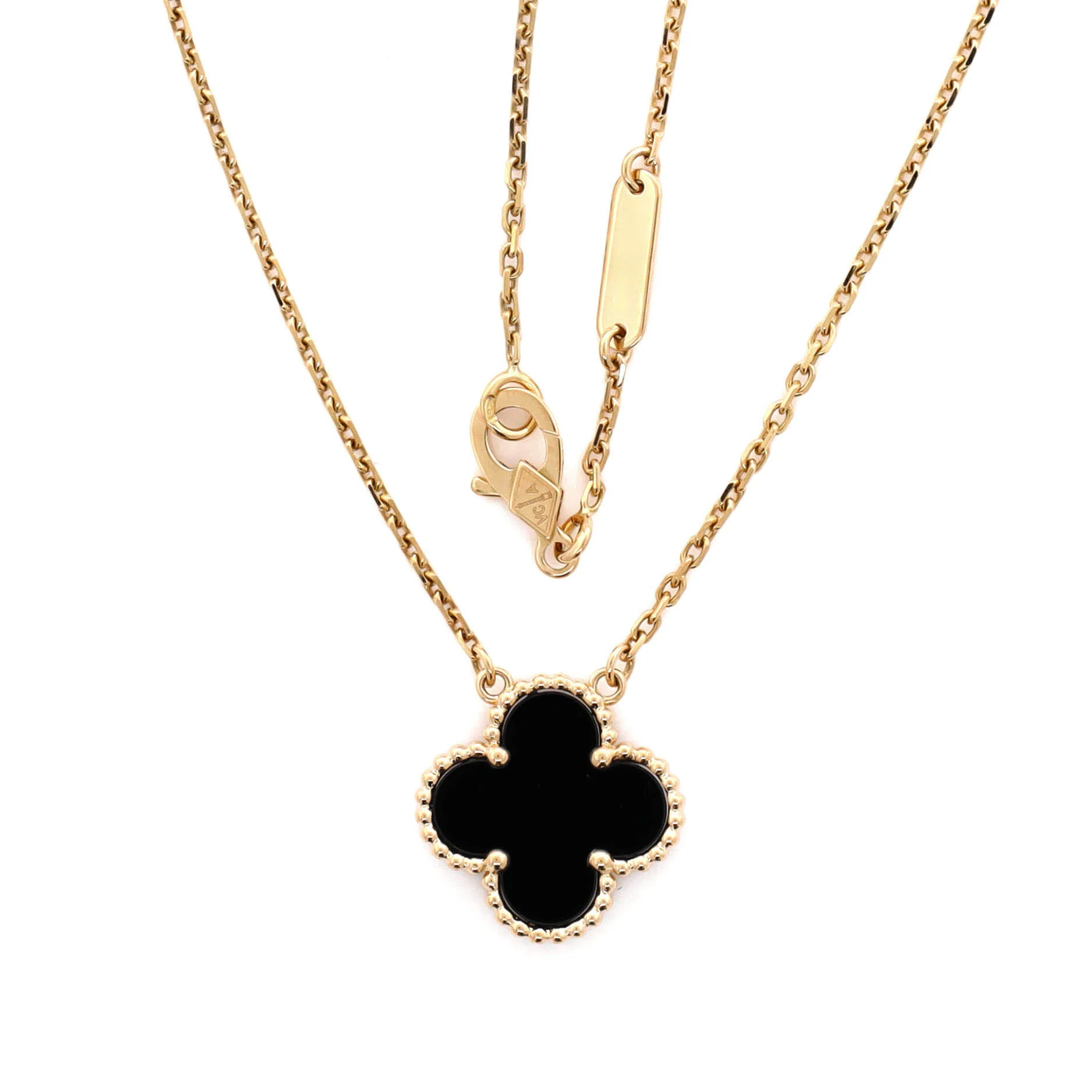 Vintage Alhambra Pendant Necklace 18K Yellow Gold and Onyx - Image 3