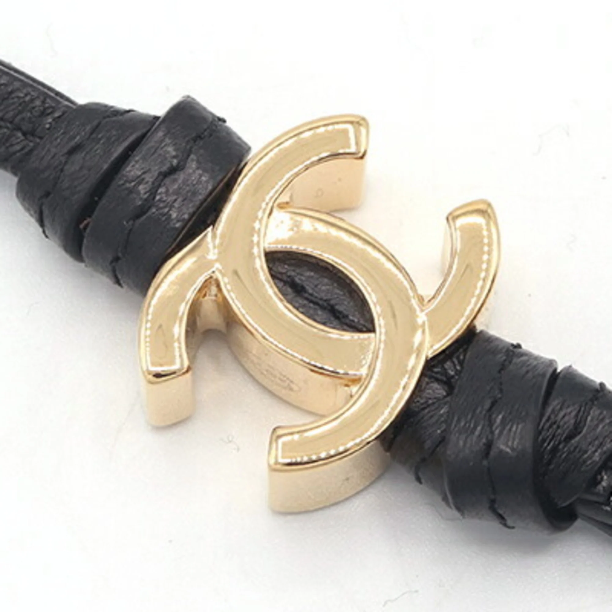 Charm Leather and Metal Black and Gold Handbag Charm - Image 3