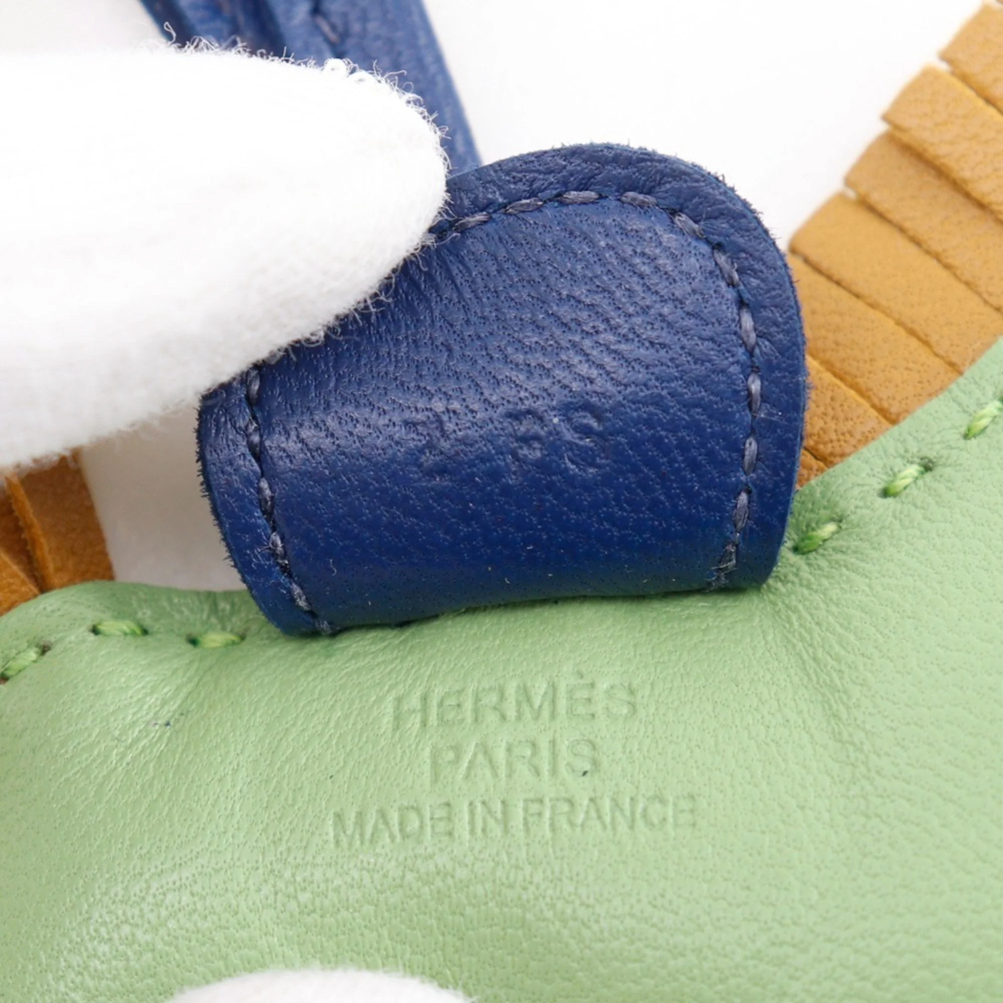 GriGri Rodeo Bag Charm Leather PM - Image 3