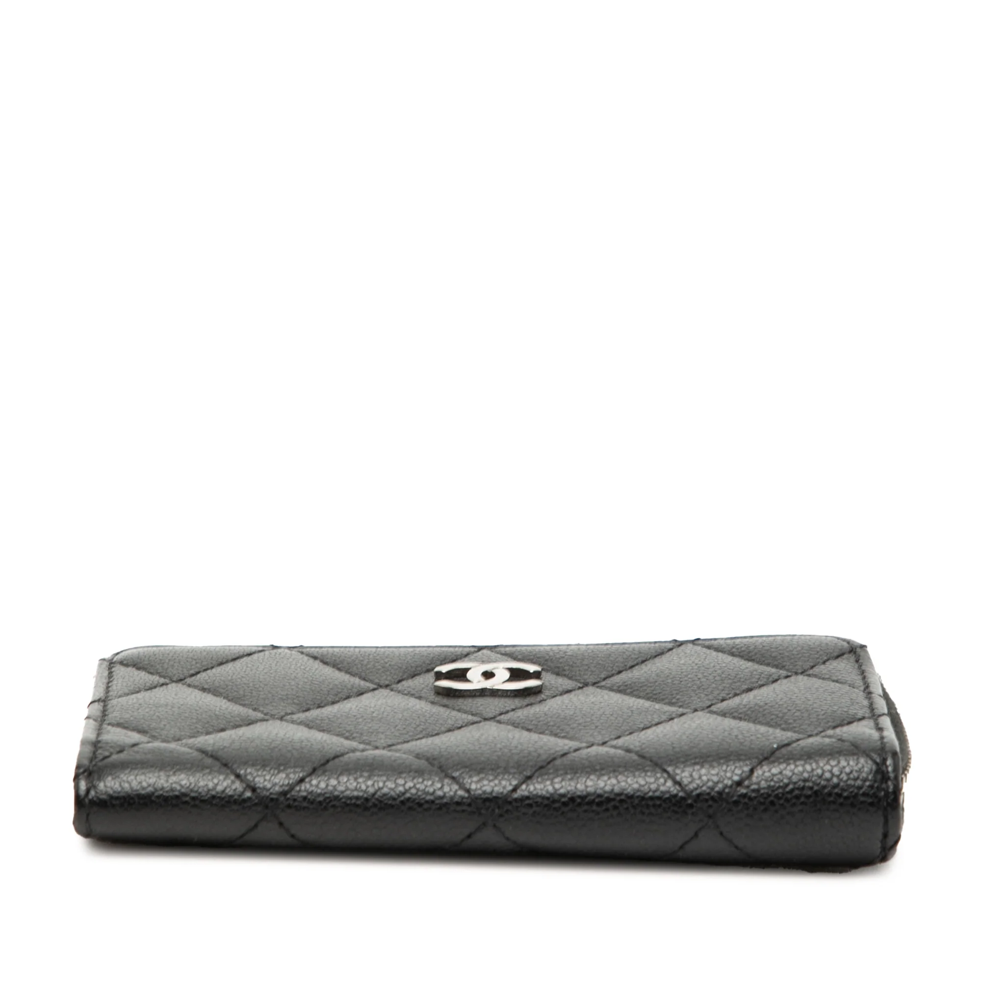 Key Pouch Quilted Caviar - Image 3