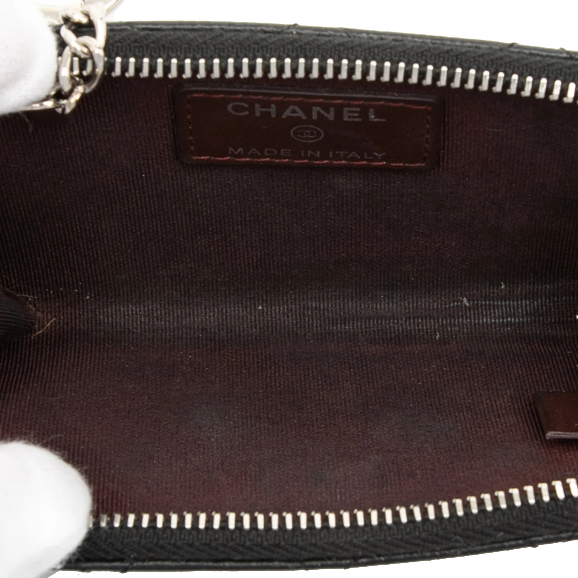 Key Pouch Quilted Caviar - Image 4