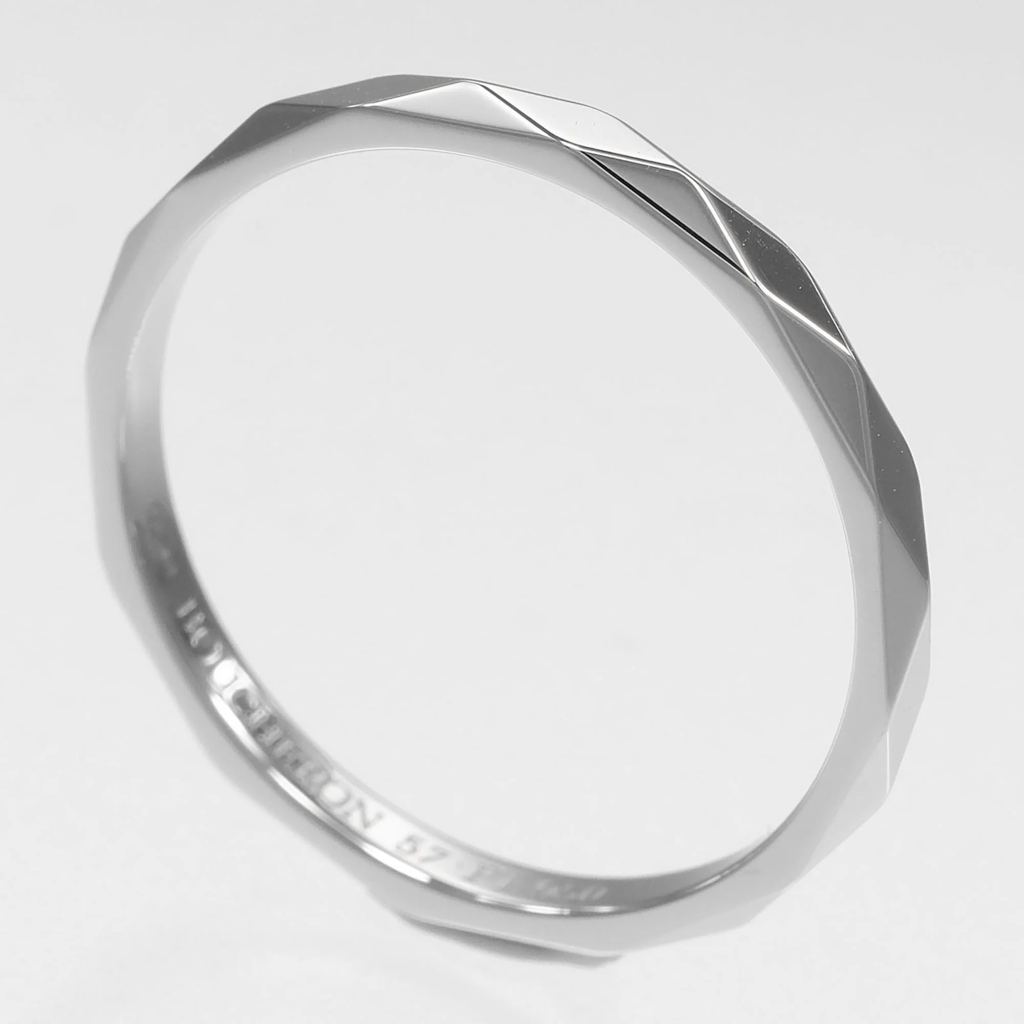 Facet Band Ring Platinum Small - Image 3