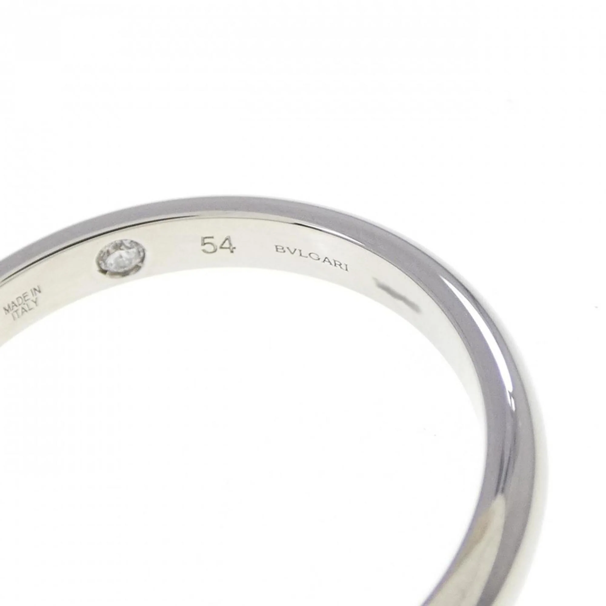 Roma Amor Ring Platinum with Diamond - Image 4