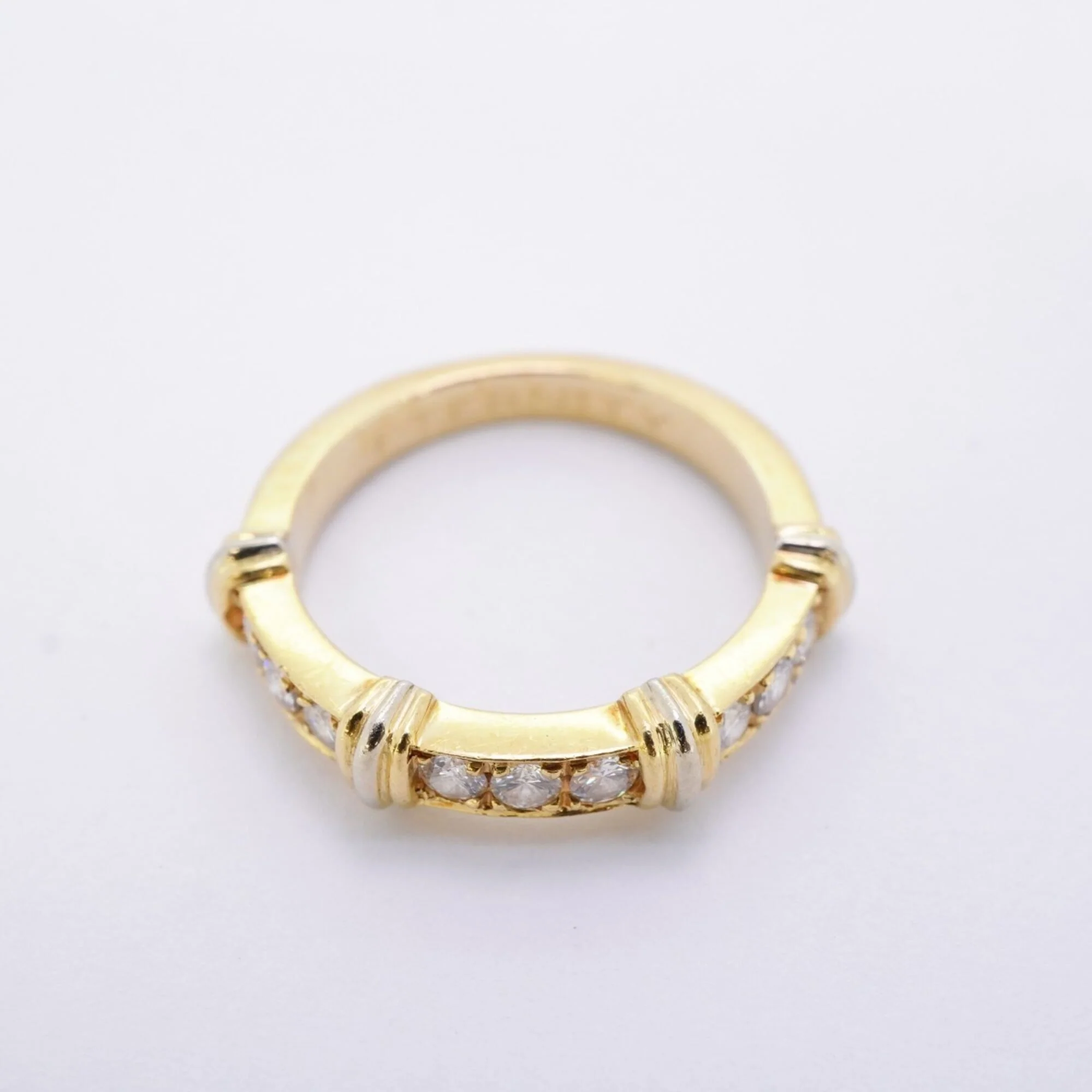 Band Ring 18K White Gold and 18K Yellow Gold with Diamond - Image 3
