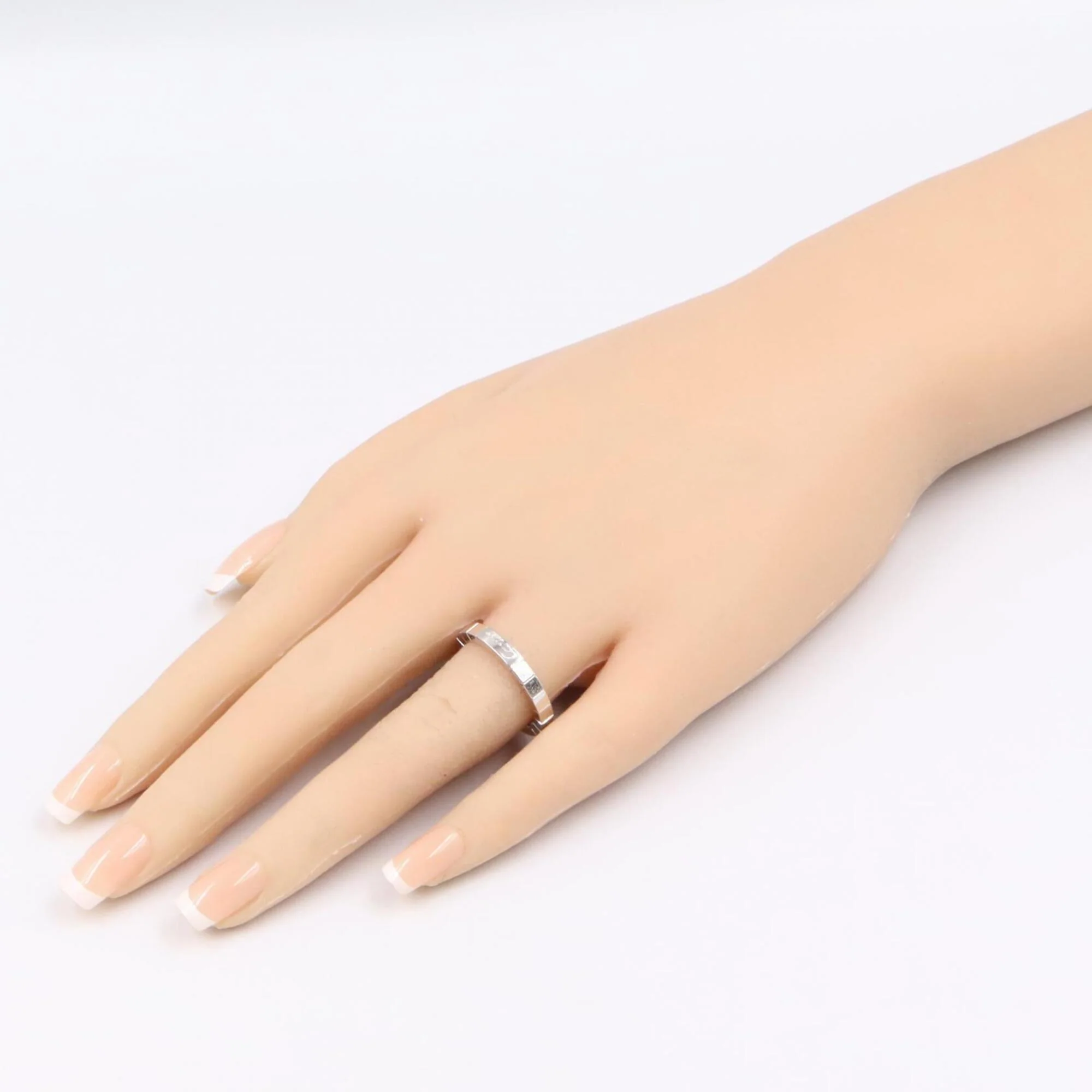 Lanieres Ring 18K White Gold - Image 8
