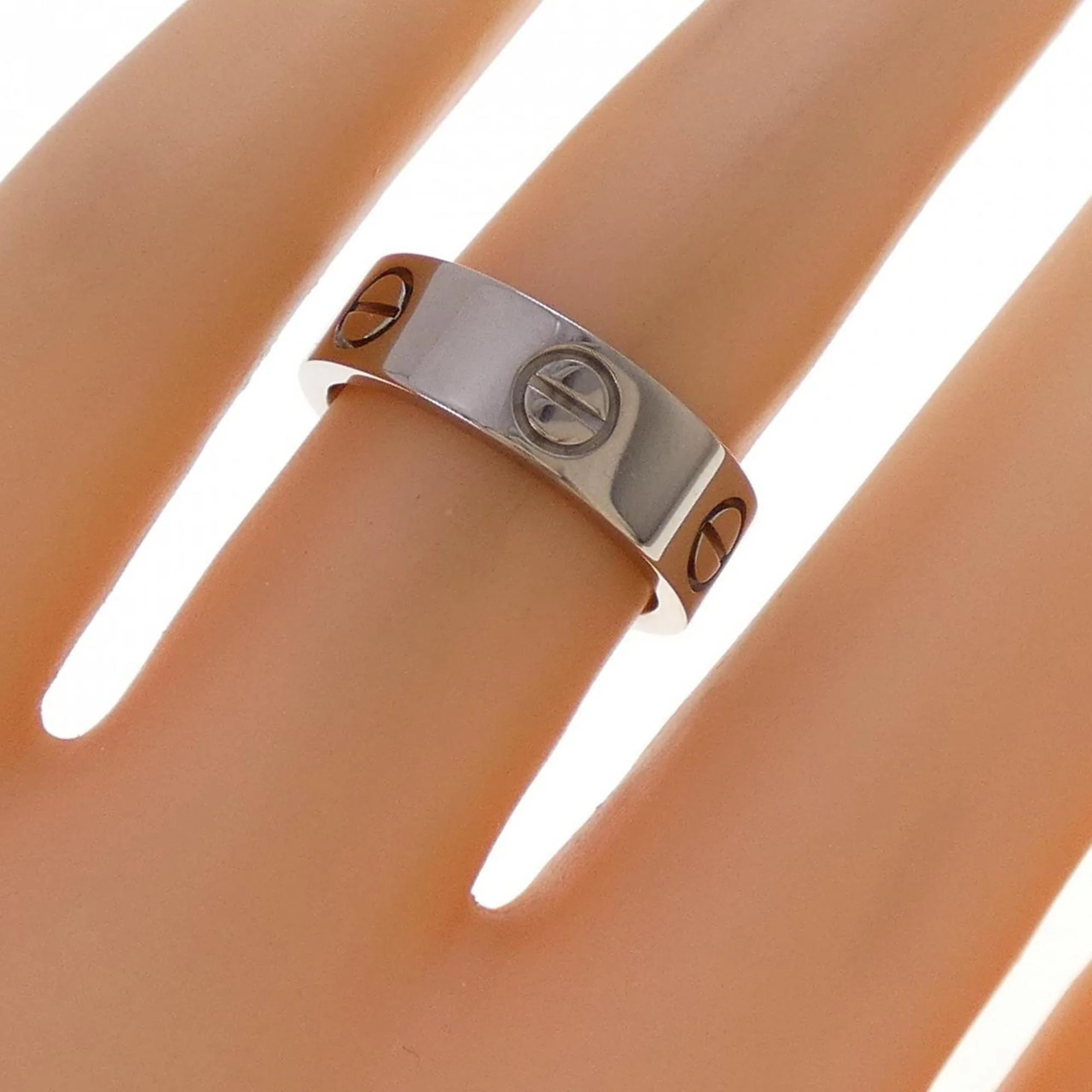 Love Ring 18K White Gold - Image 4