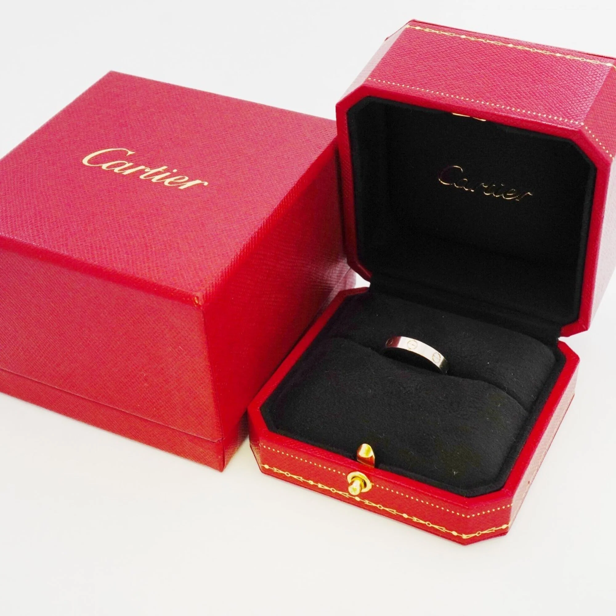 Love Ring 18K White Gold Mini - Image 7