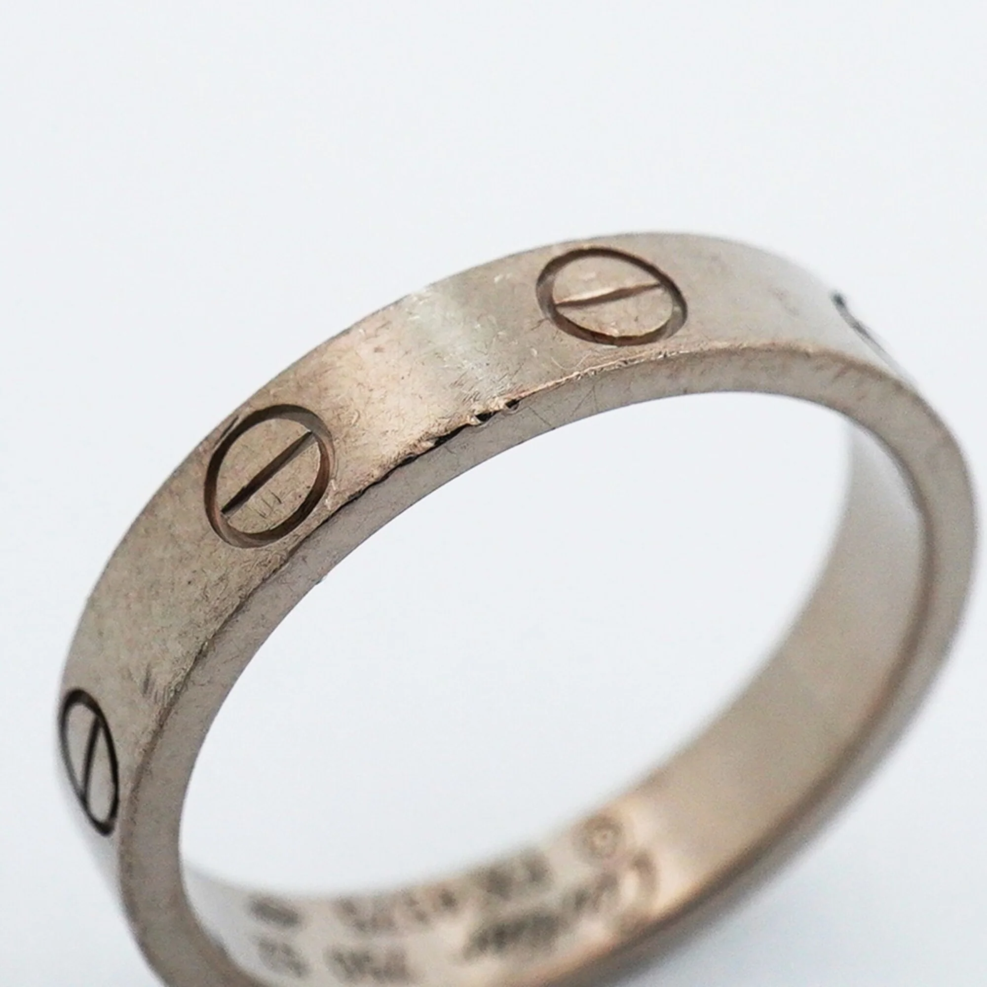 Love Ring 18K White Gold Mini - Image 9