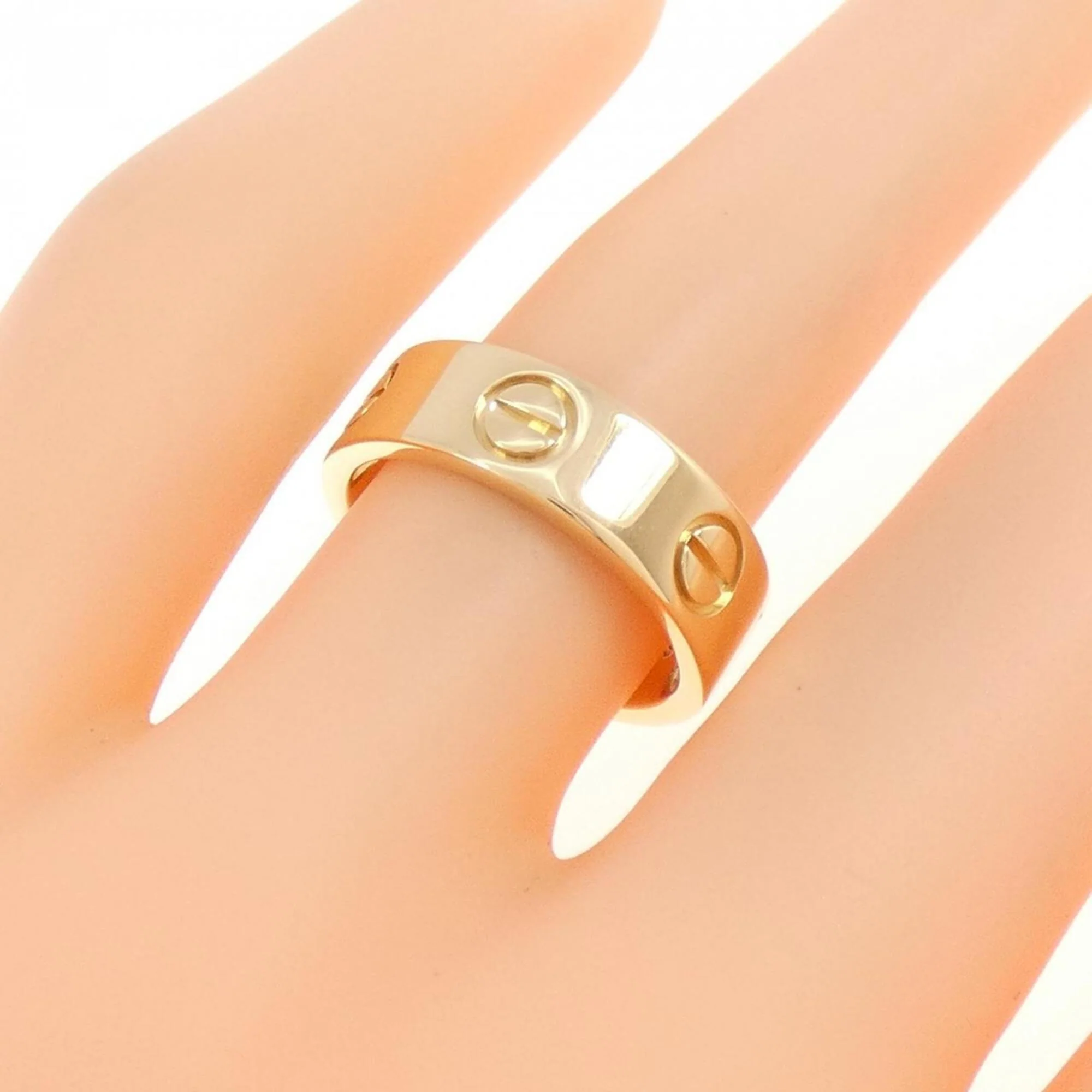 Love Ring 18K Yellow Gold - Image 4