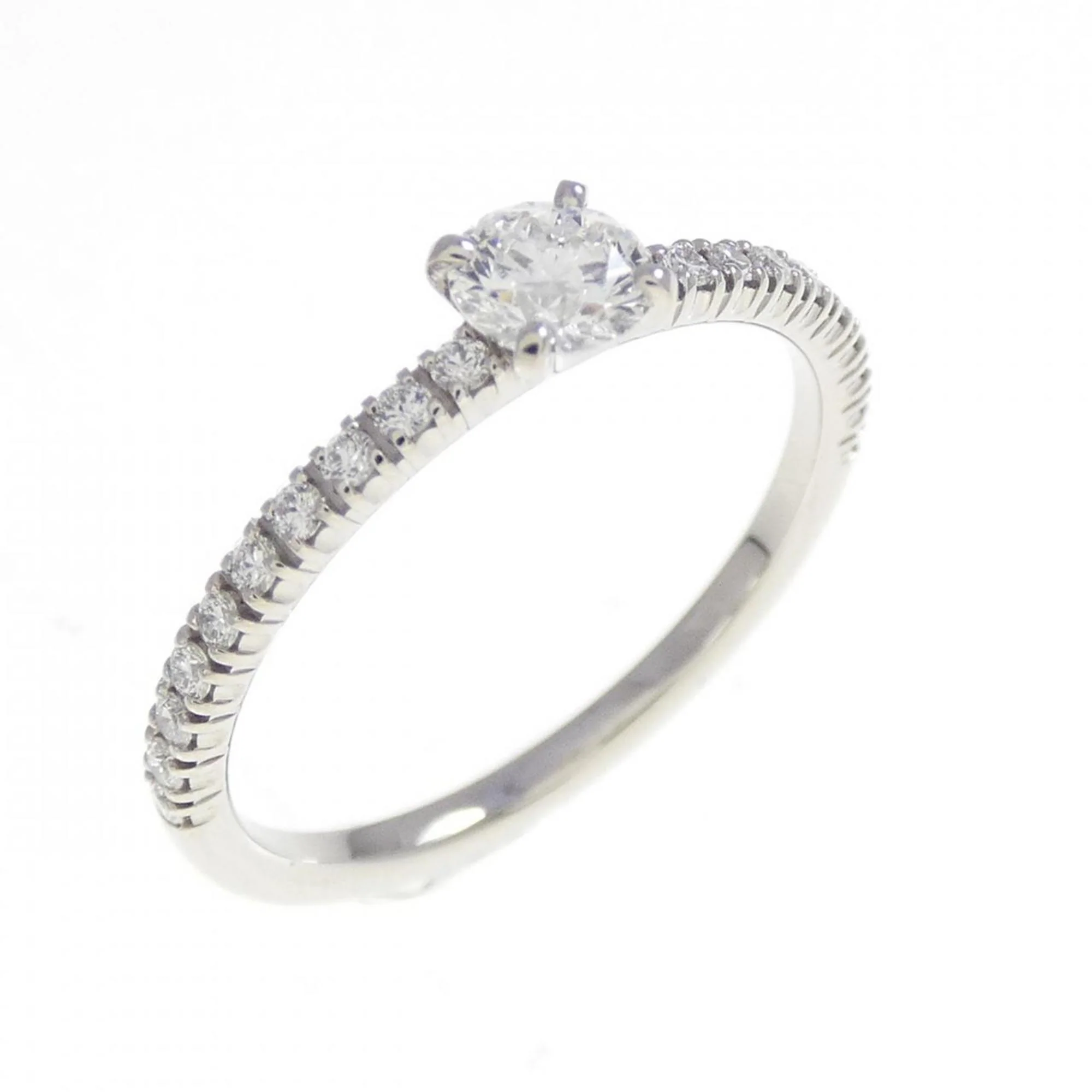 Ring Platinum With Diamond 0.19ct