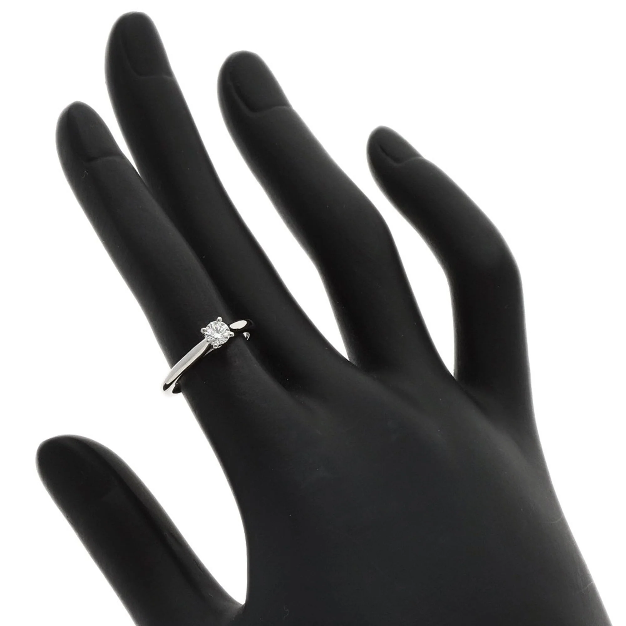 Ring Platinum with Diamond - Image 6