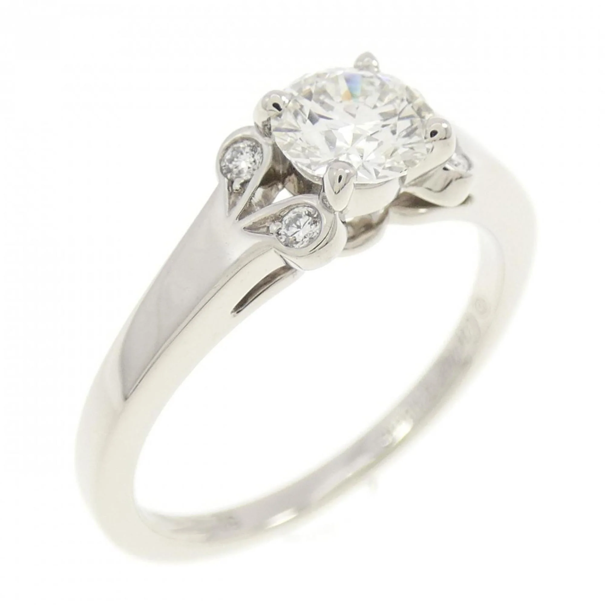 Ring Platinum with Diamond