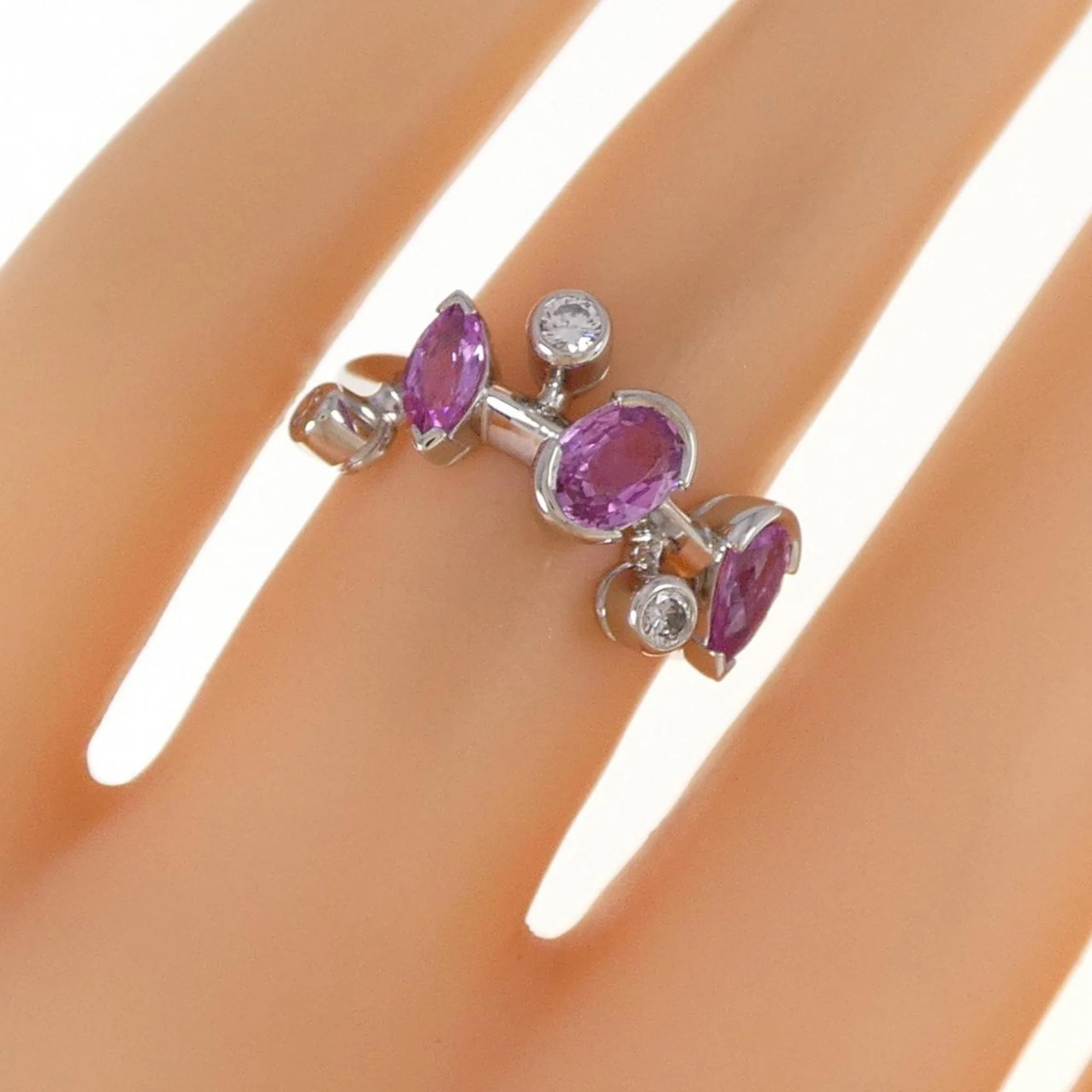 Ring with Diamond and Sapphire - Image 5