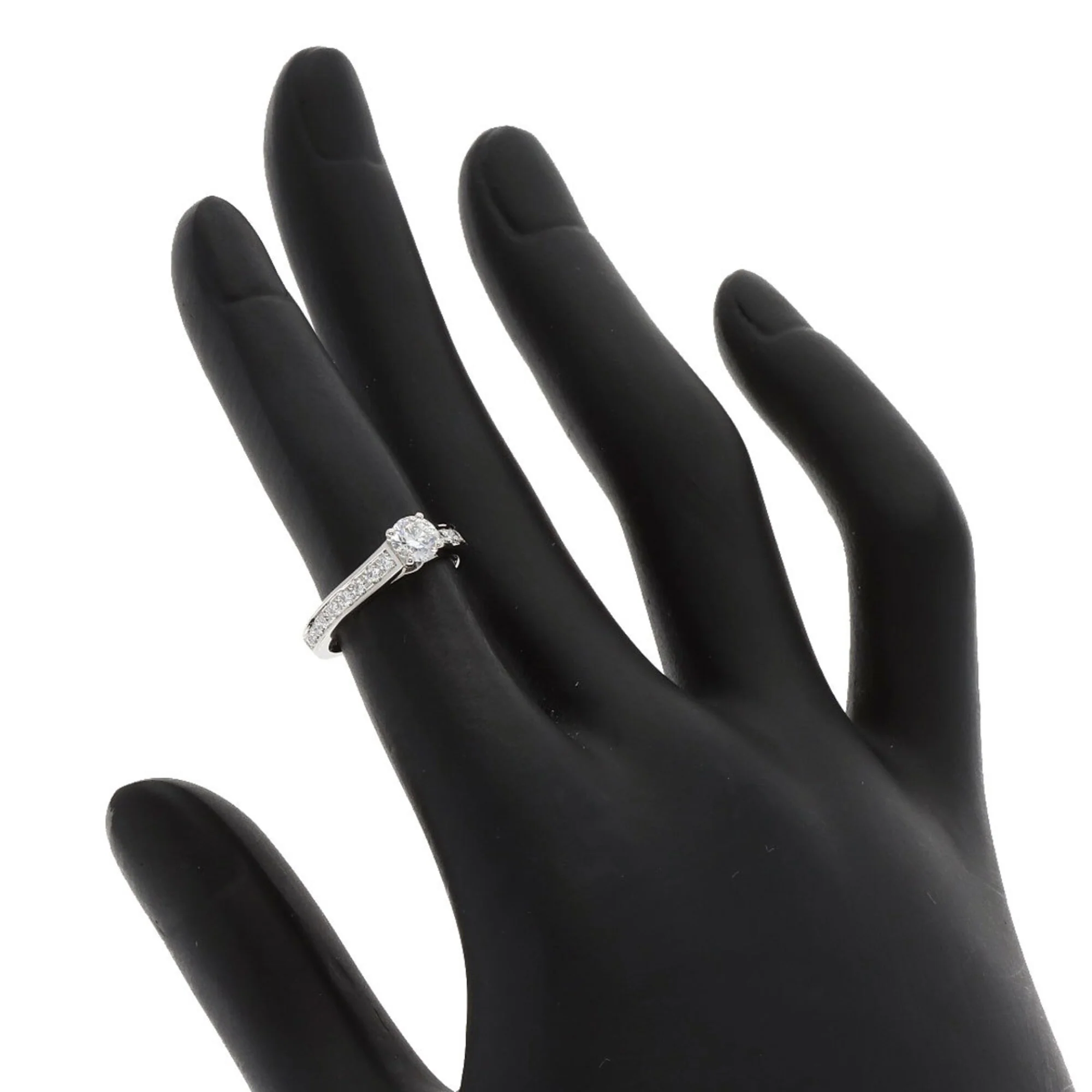 Solitaire Ring Platinum with Diamond - Image 6