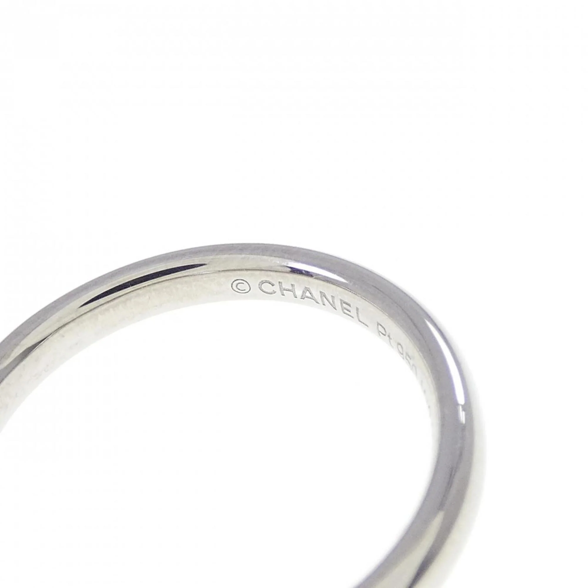 Band Ring Platinum With Diamond - Image 4
