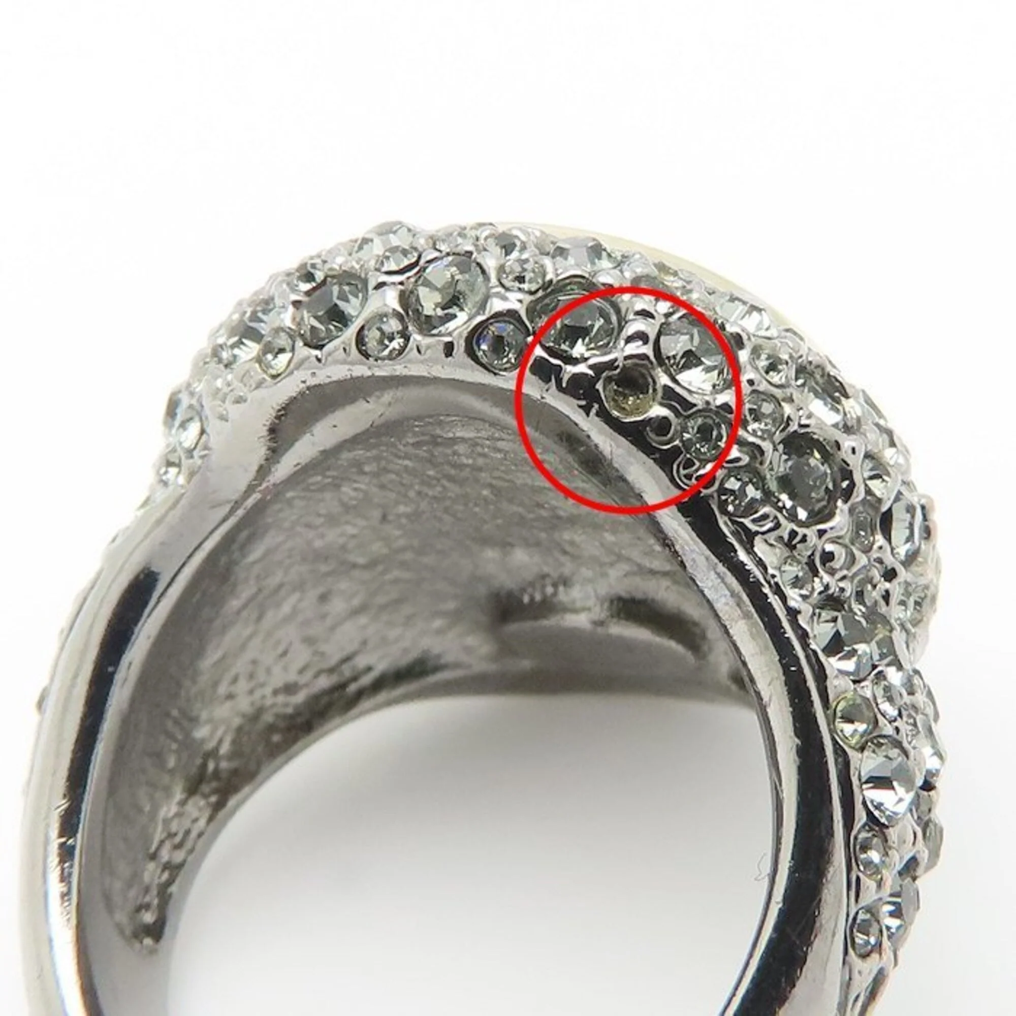 CC Logo Ring Metal - Image 9