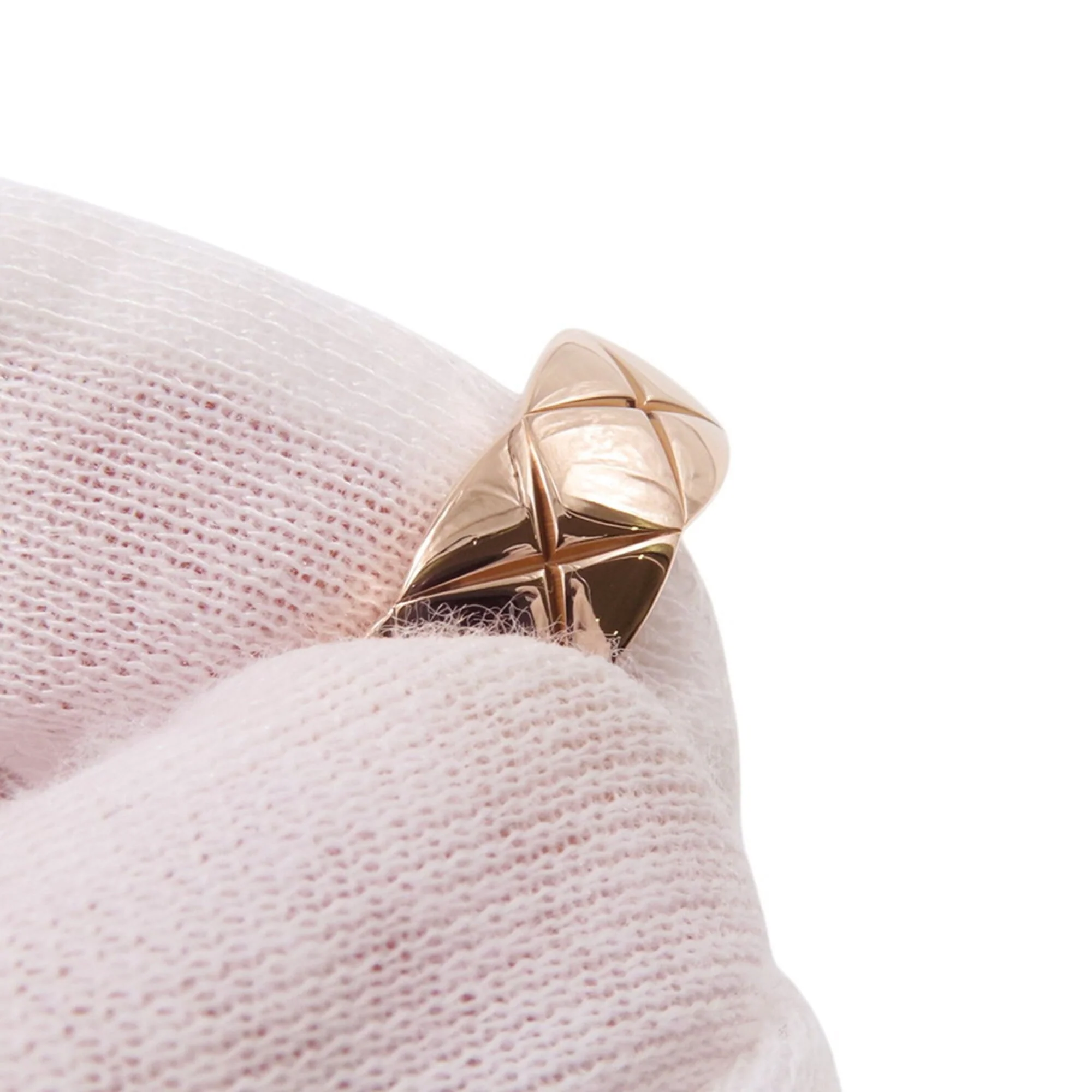 Coco Crush Ring 18K Rose Gold with Diamond - Image 7