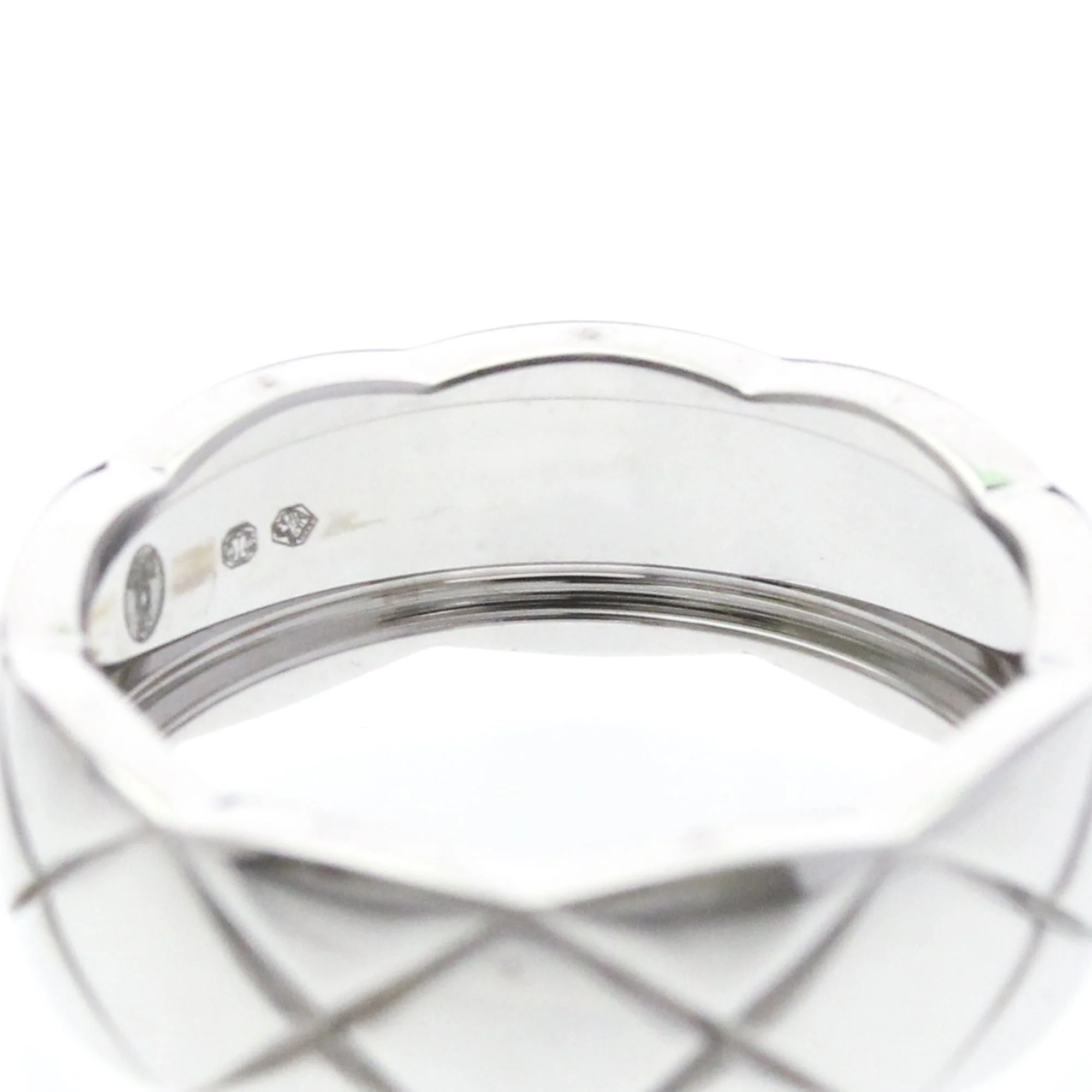 Coco Crush Ring 18K White Gold Medium - Image 7