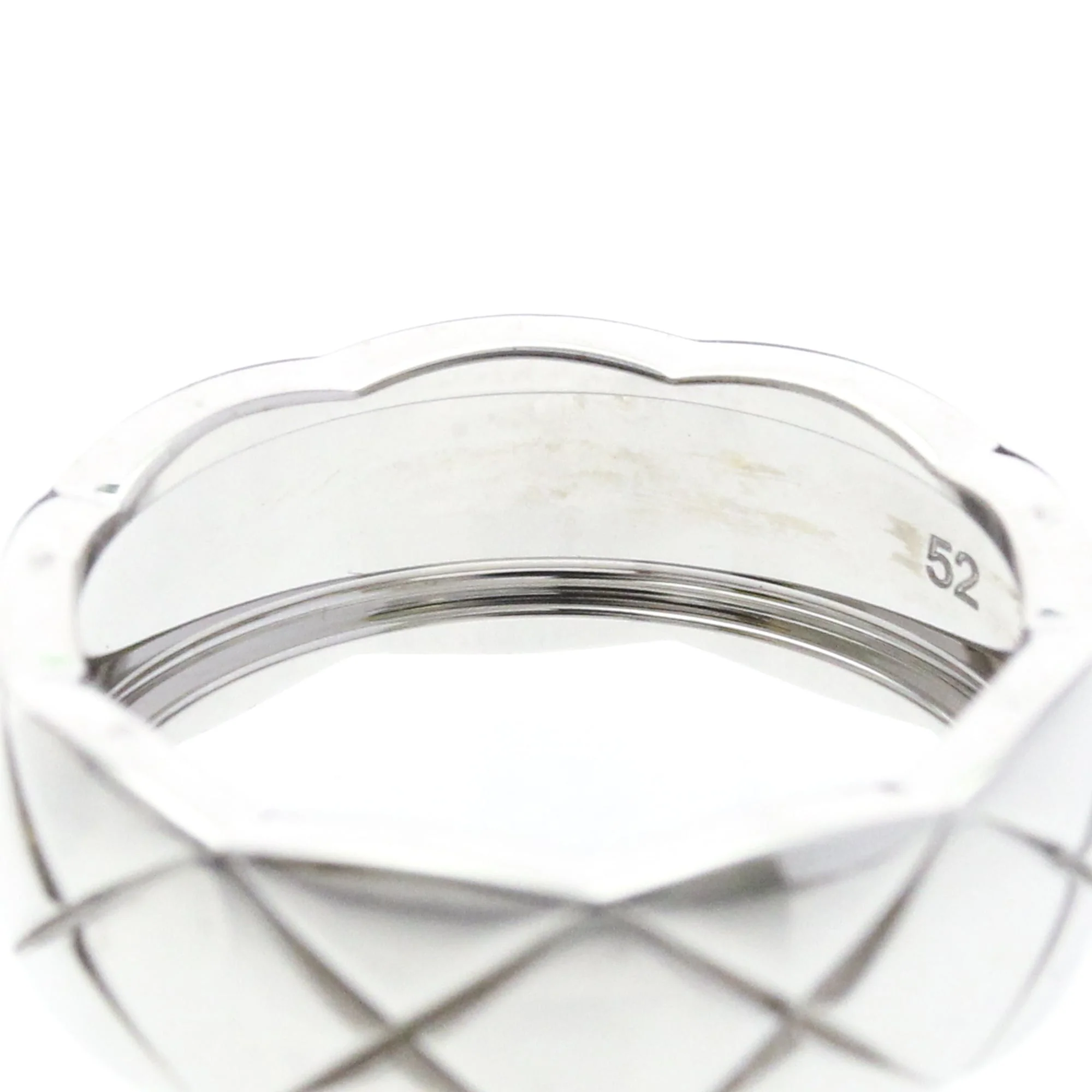 Coco Crush Ring 18K White Gold Medium - Image 8